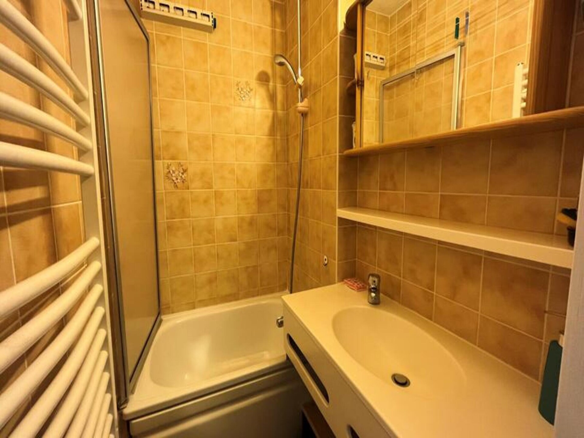 Knus appartement op 300m van de Linga-kabelbaan met zuidterras - foto 30