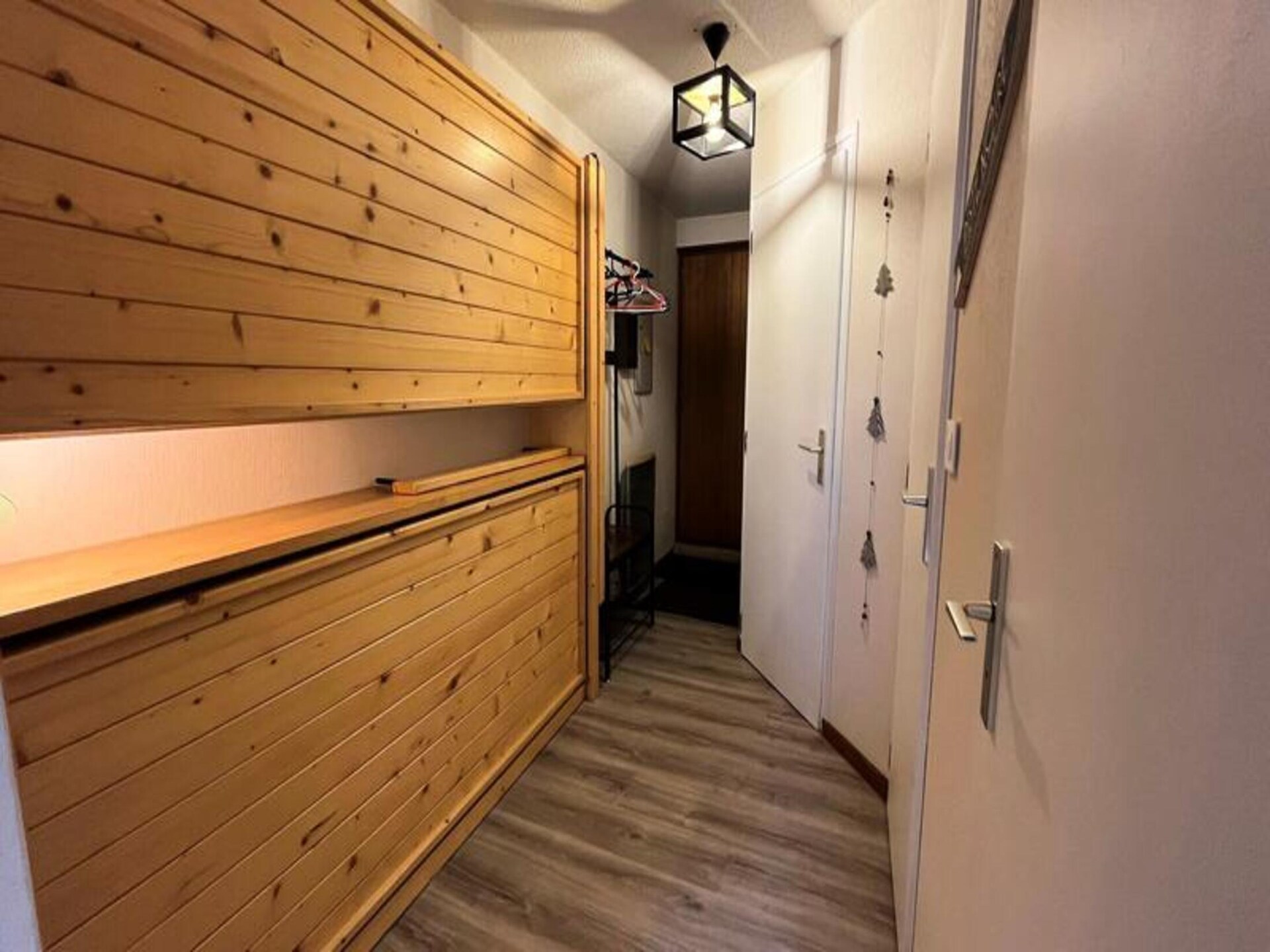 Knus appartement op 300m van de Linga-kabelbaan met zuidterras - foto 32