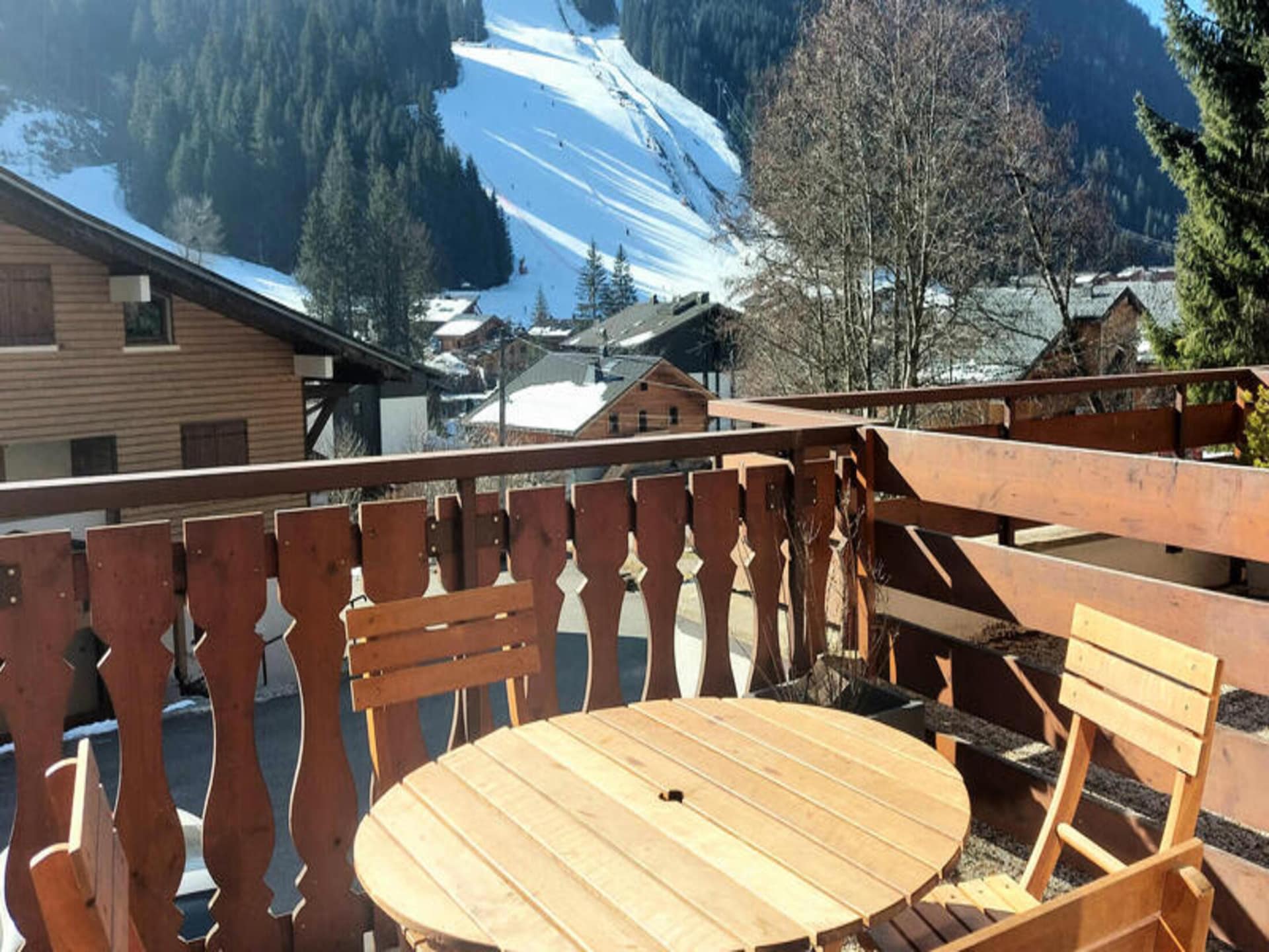 Knus appartement op 300m van de Linga-kabelbaan met zuidterras - foto 34
