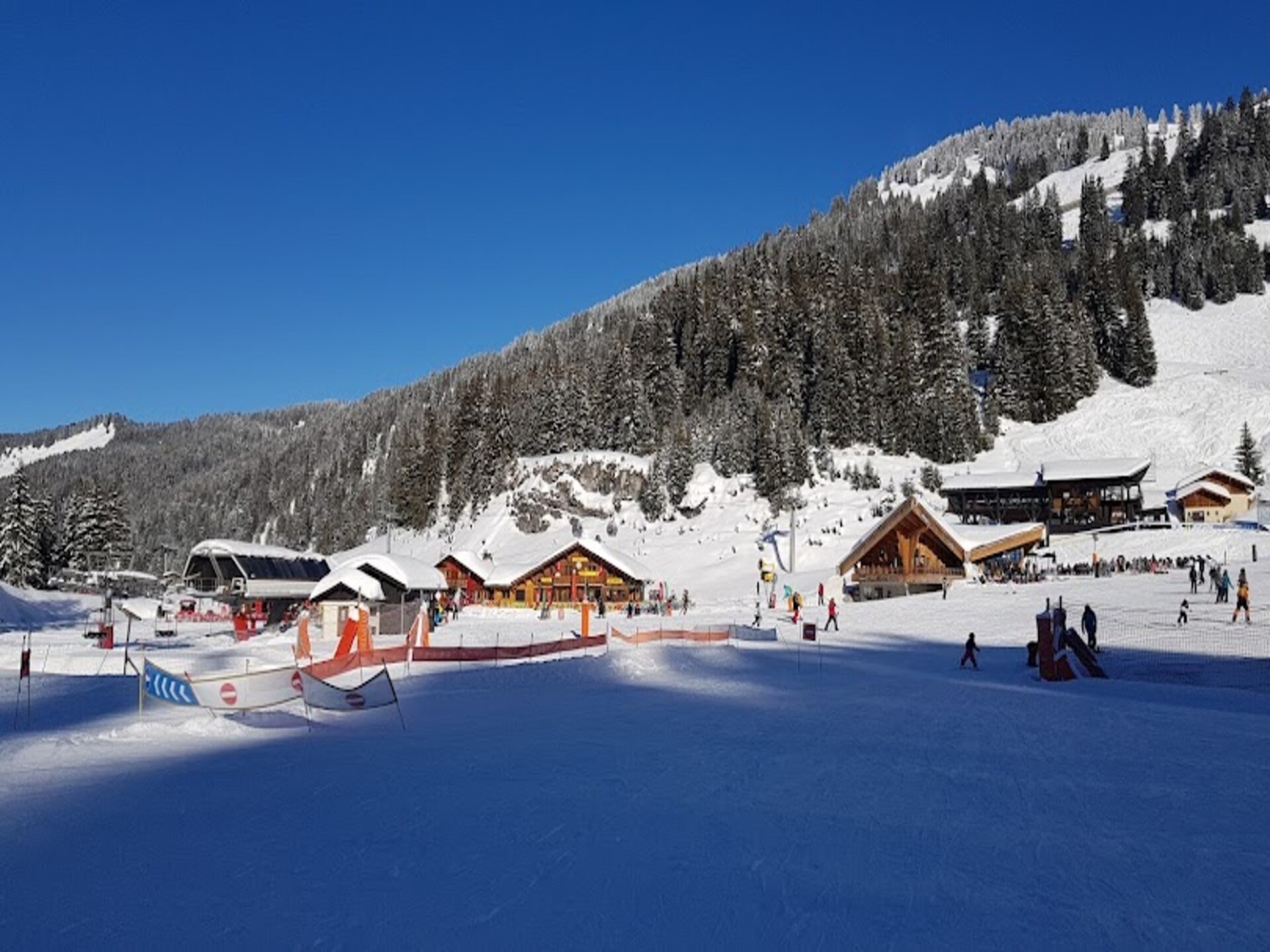 Zonnig 3-sterren appartement op de 4e verdieping met balkon en uitzicht op de bergen in Châtel - foto 32
