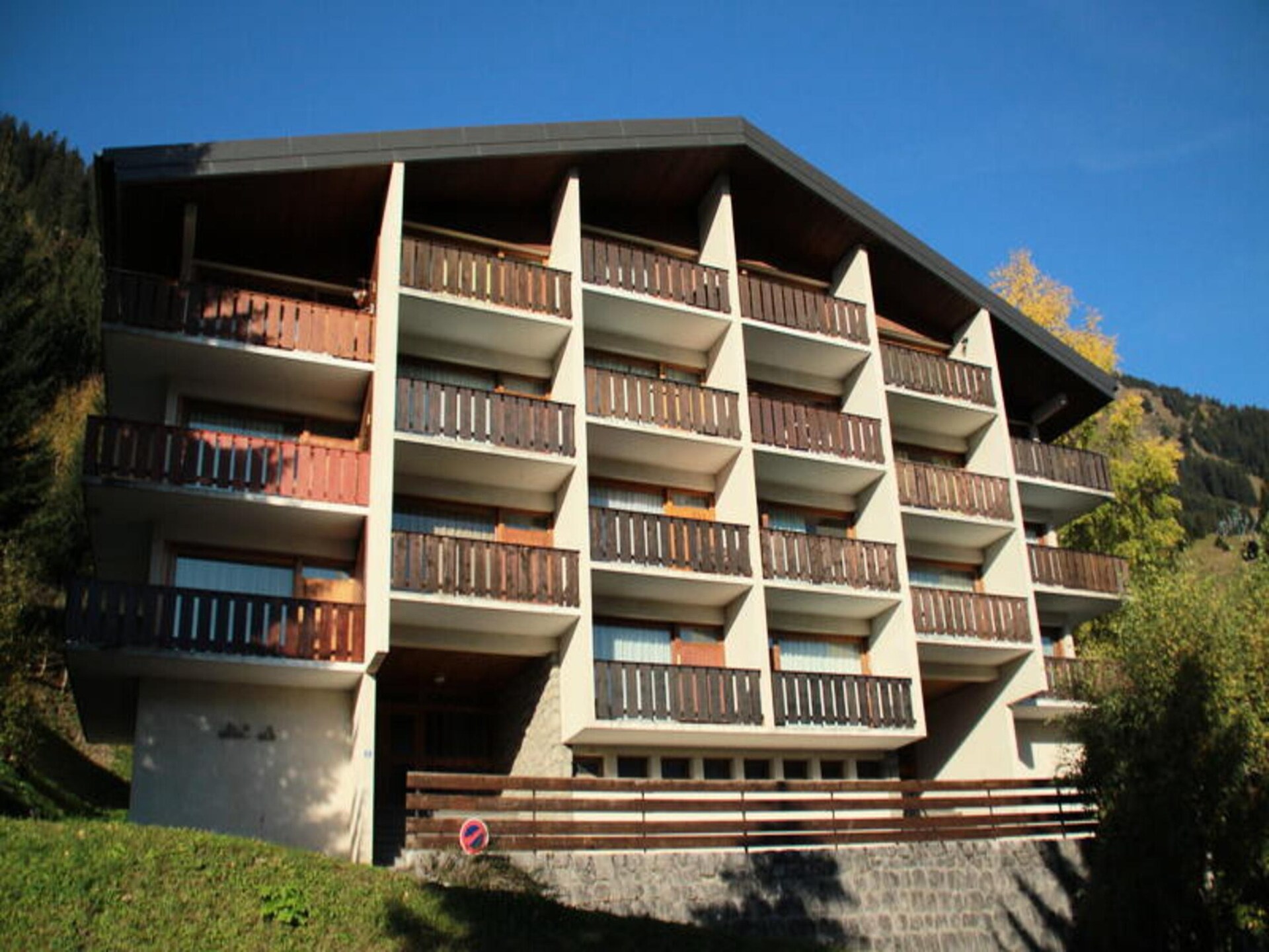 Studio 32m² aan voet Super Châtel-lift in hartje Châtel - foto 3