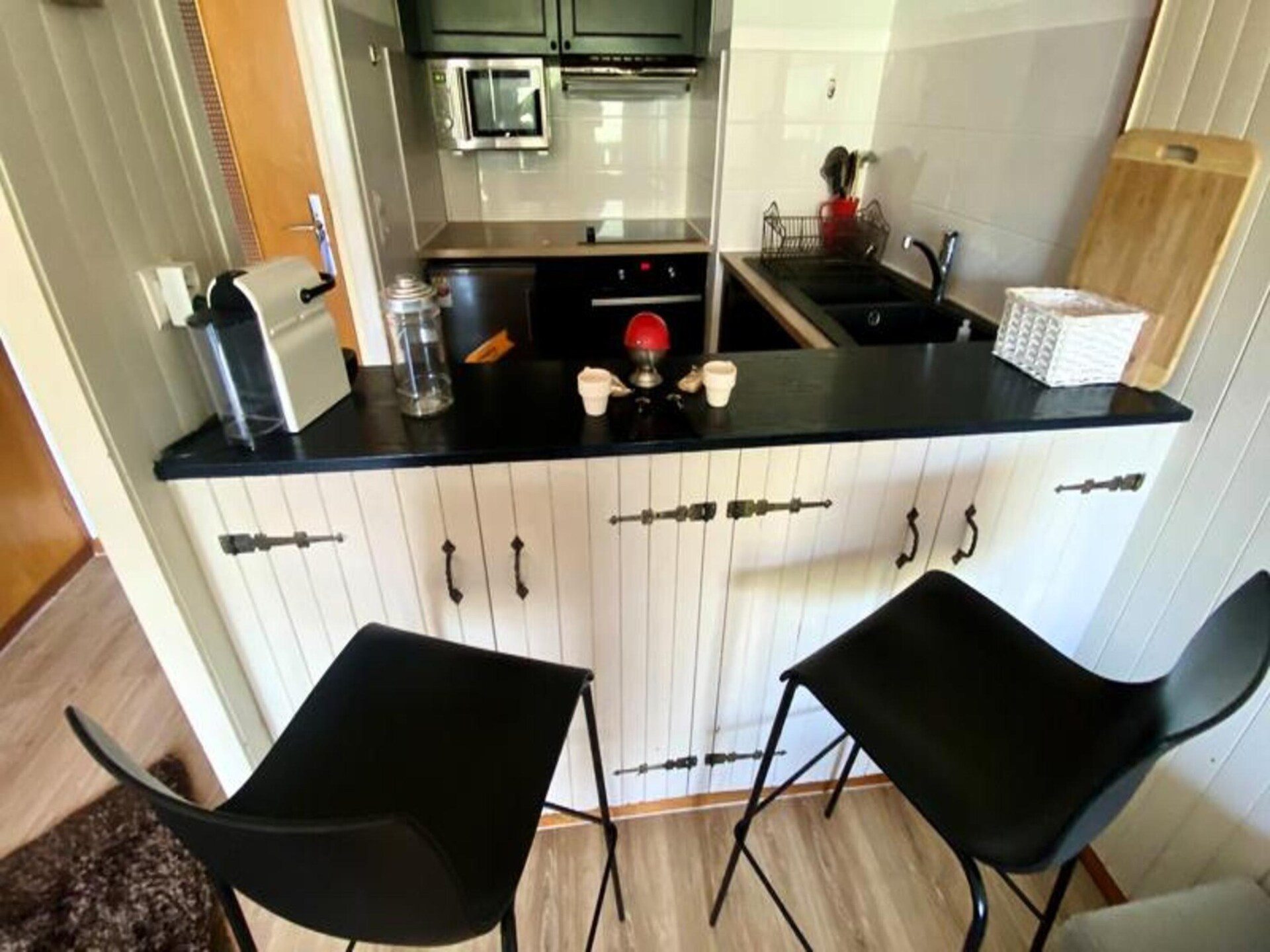 Studio 32m² aan voet Super Châtel-lift in hartje Châtel - foto 17