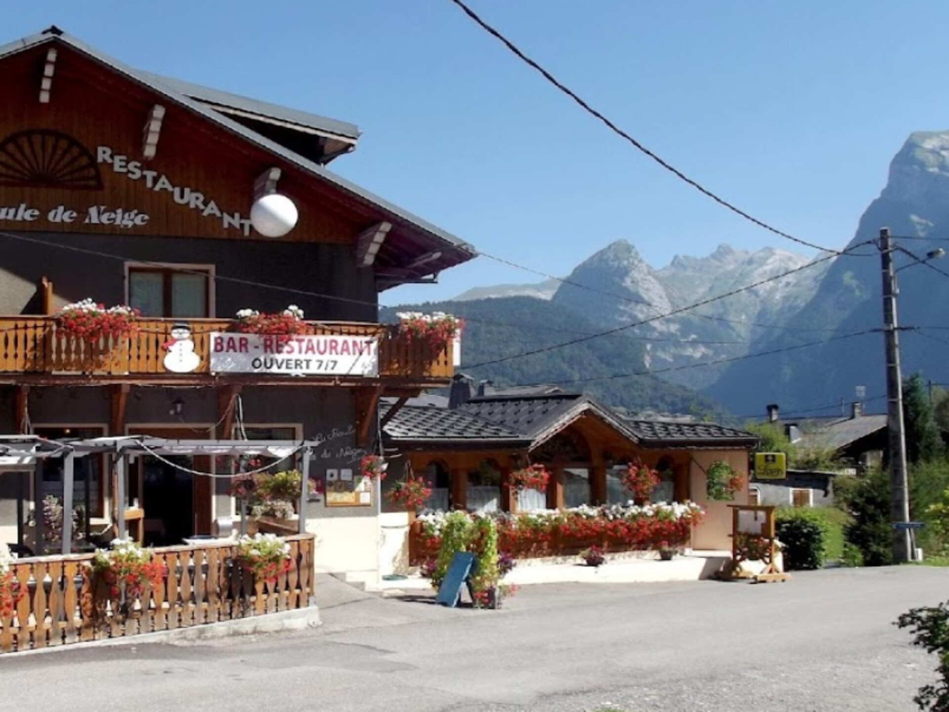 Rustiek appartement vlakbij de Vercland-kabelbaan in Samoëns - foto 21