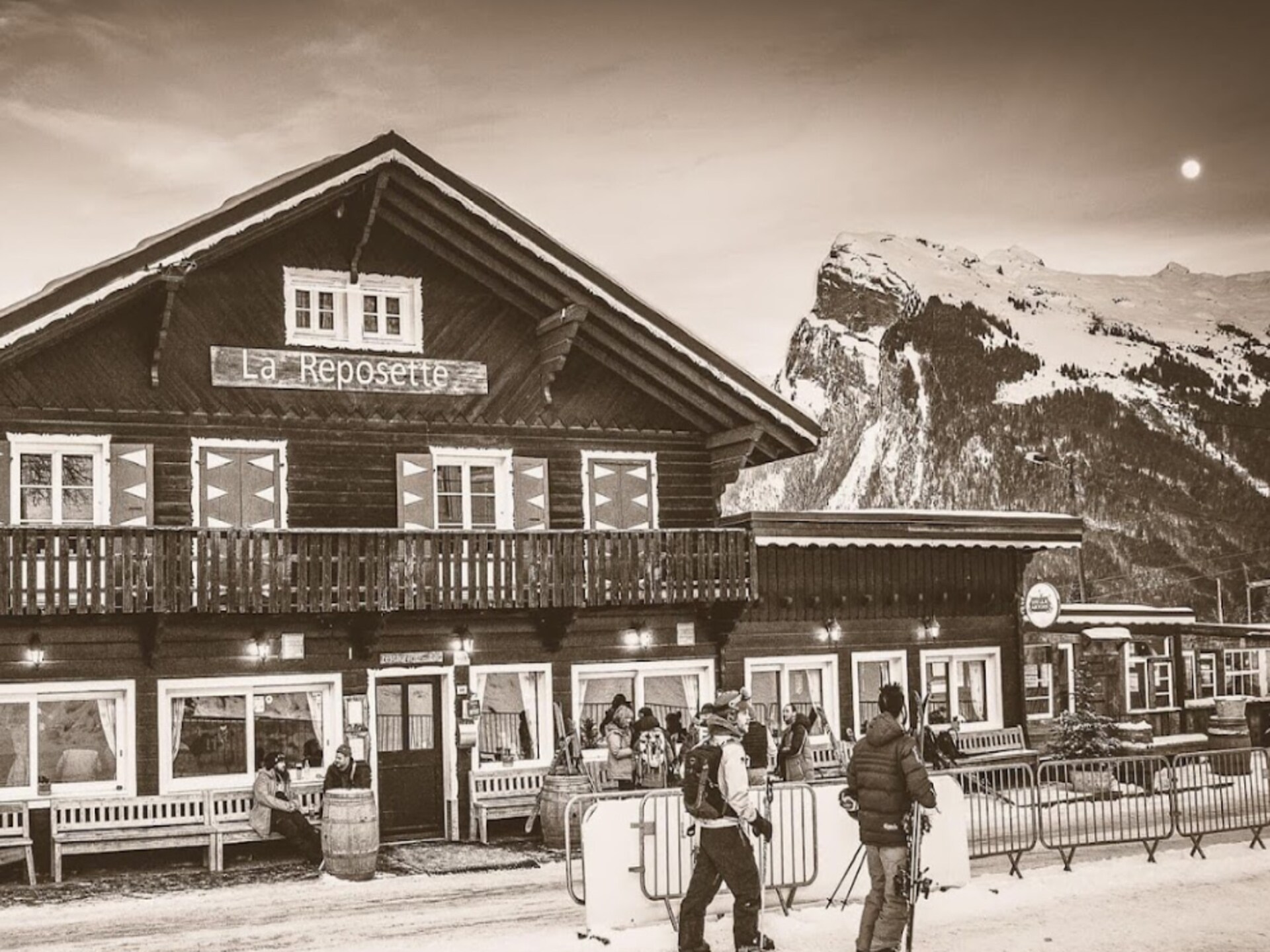 Rustiek appartement vlakbij de Vercland-kabelbaan in Samoëns - foto 23