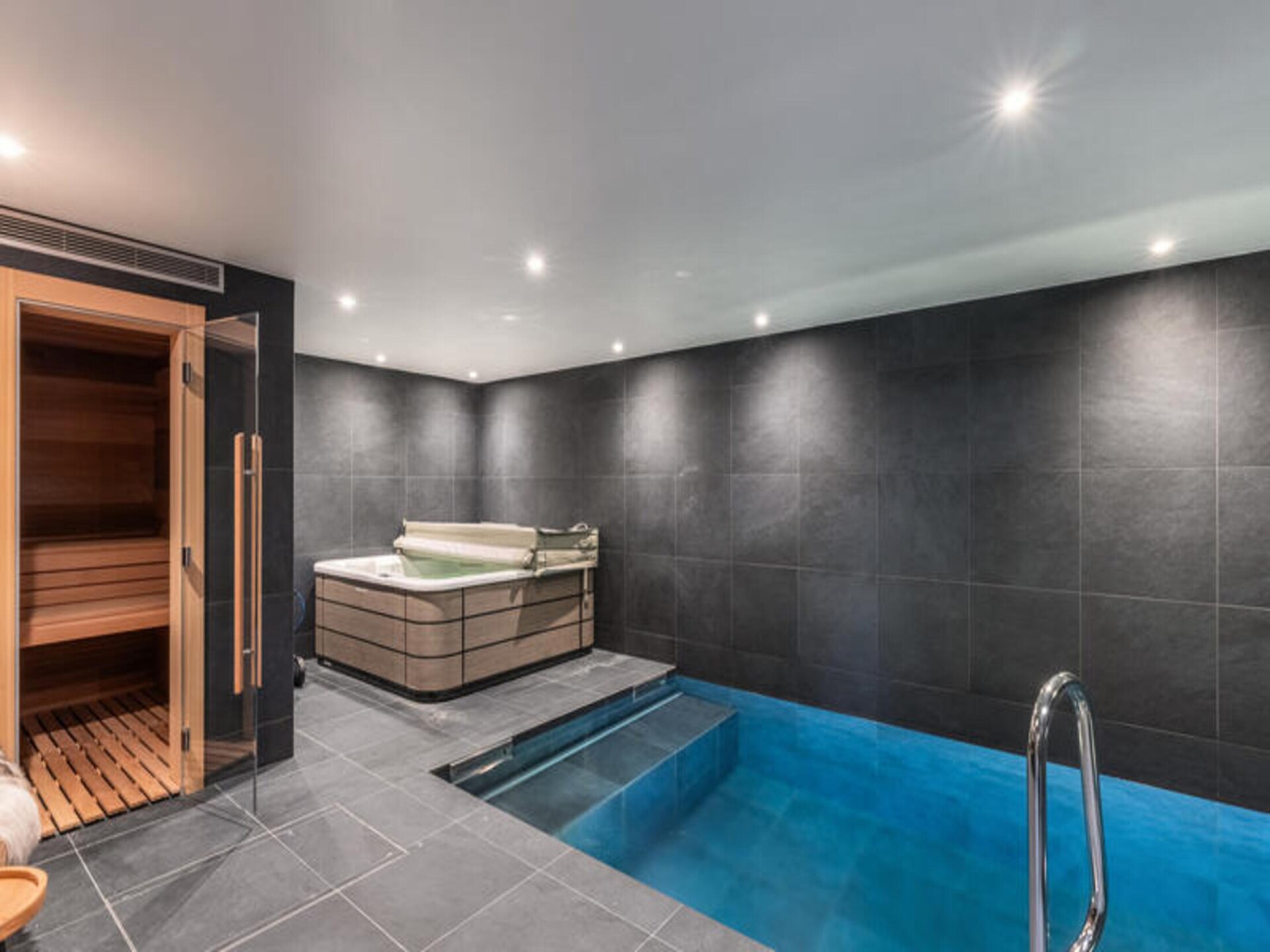 Luxe chalet Combloux: 12p, wellness, ski-in/ski-out, Mont Blanc-uitzicht - foto 23