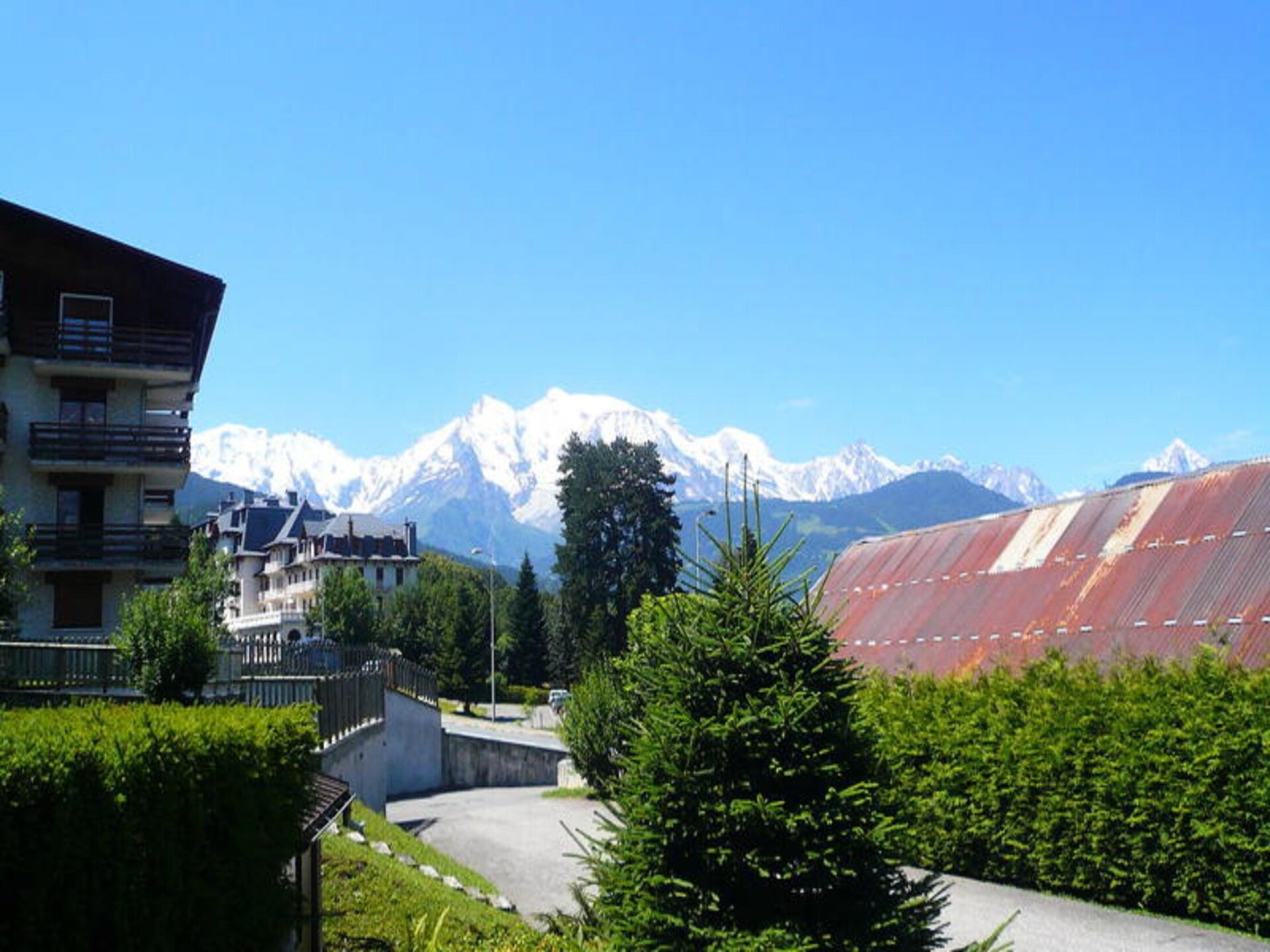 Compact appartement op de begane grond in Combloux, vlakbij centrum en pistes - foto 7