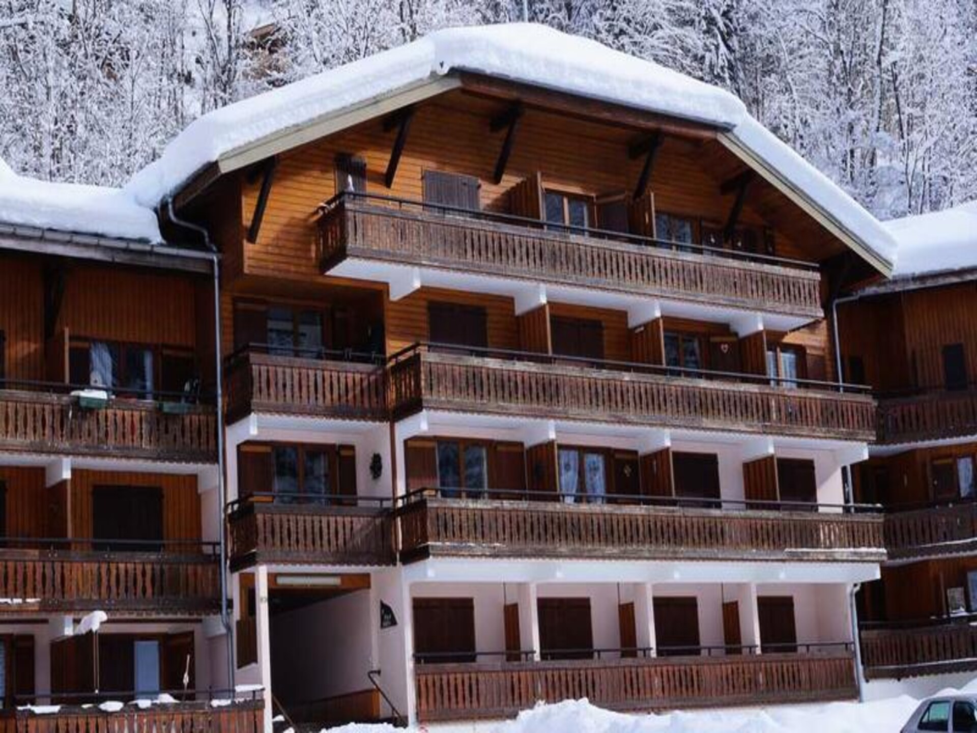 Appartement aan de piste in Morzine met balkon op het zuiden - foto 3