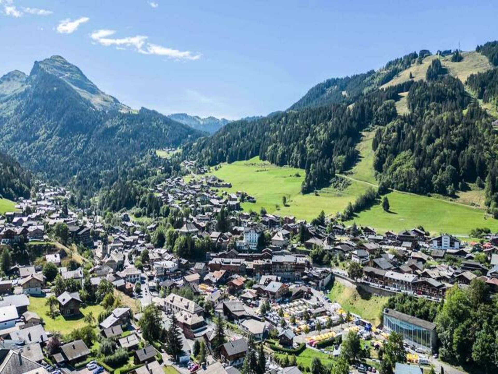 Chalet As De Coeur: Luxe 5-slaapkamerchalet met lift vlakbij de piste in Morzine - foto 3