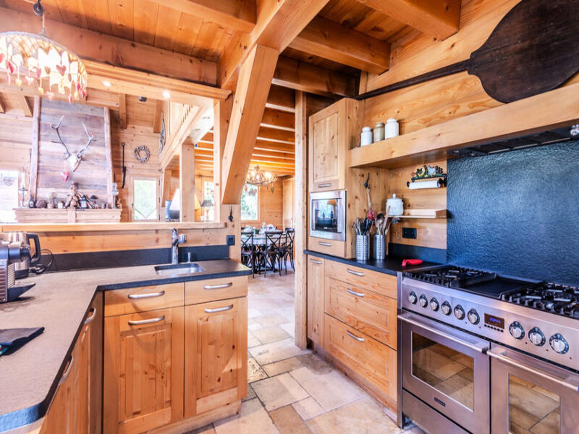 Chalet As De Coeur: Luxe 5-slaapkamerchalet met lift vlakbij de piste in Morzine - foto 12