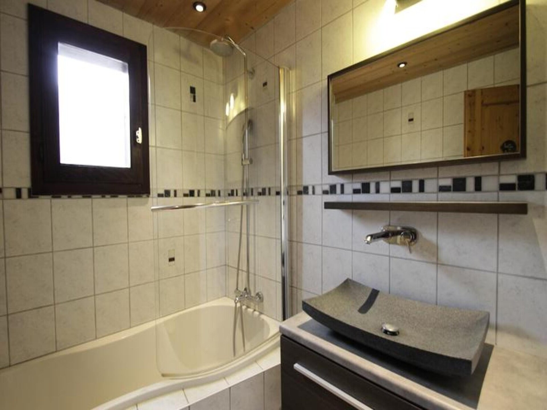 Centraal appartement in Morzine, 100m van de piste – 6 personen - foto 21