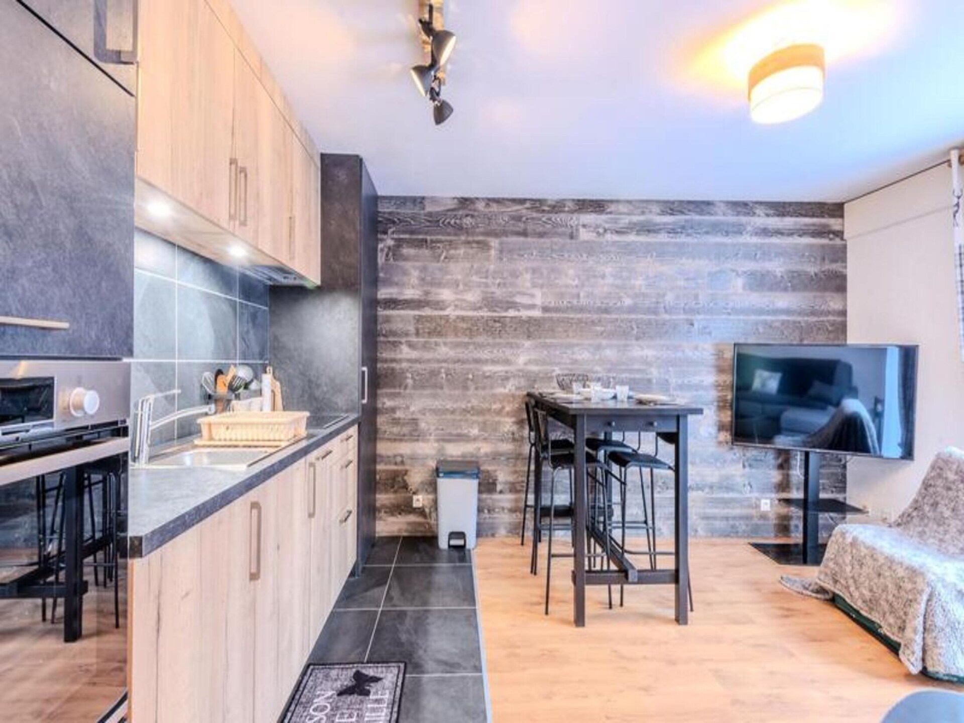 Gerenoveerd studio-appartement op 200m van de piste in Morzine - foto 16
