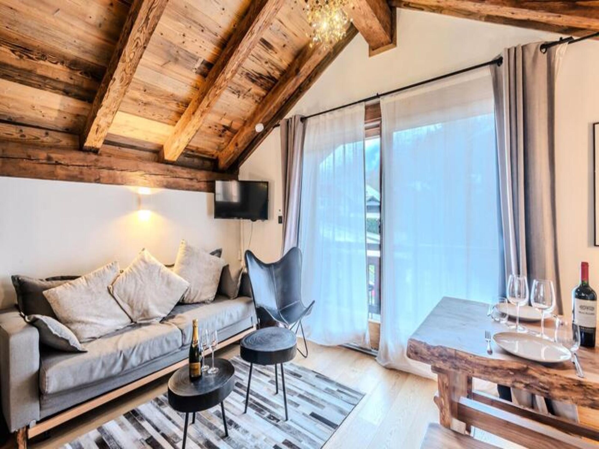 Gerenoveerd chaletappartement in het oude hart van Morzine, vlakbij de piste - foto 23