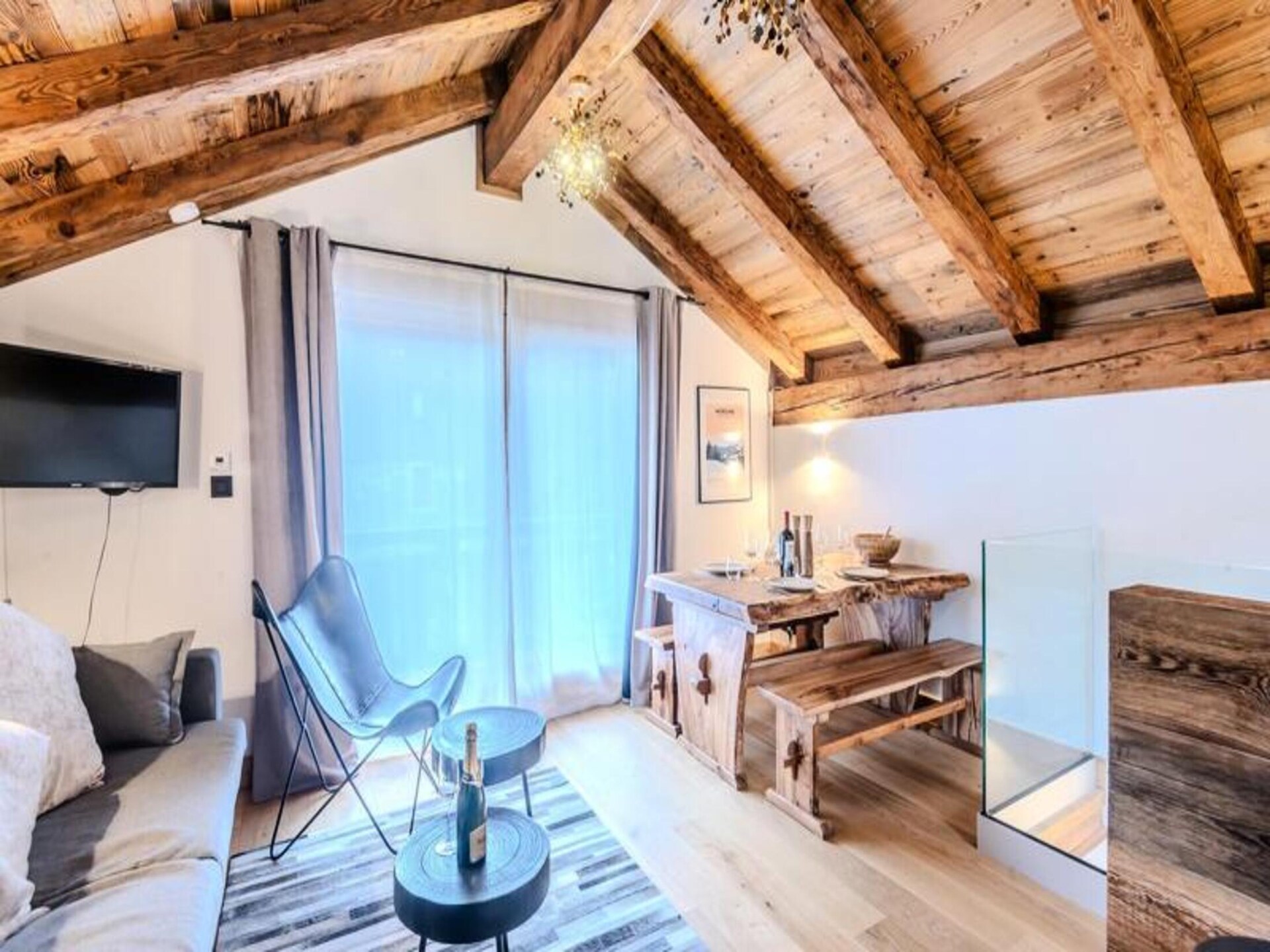 Gerenoveerd chaletappartement in het oude hart van Morzine, vlakbij de piste - foto 24