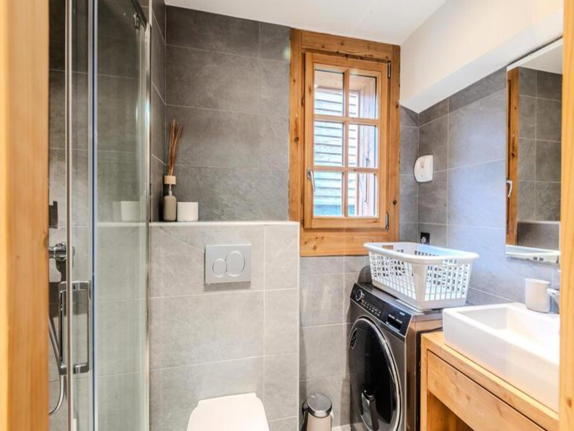 Gerenoveerd chaletappartement in het oude hart van Morzine, vlakbij de piste - foto 31