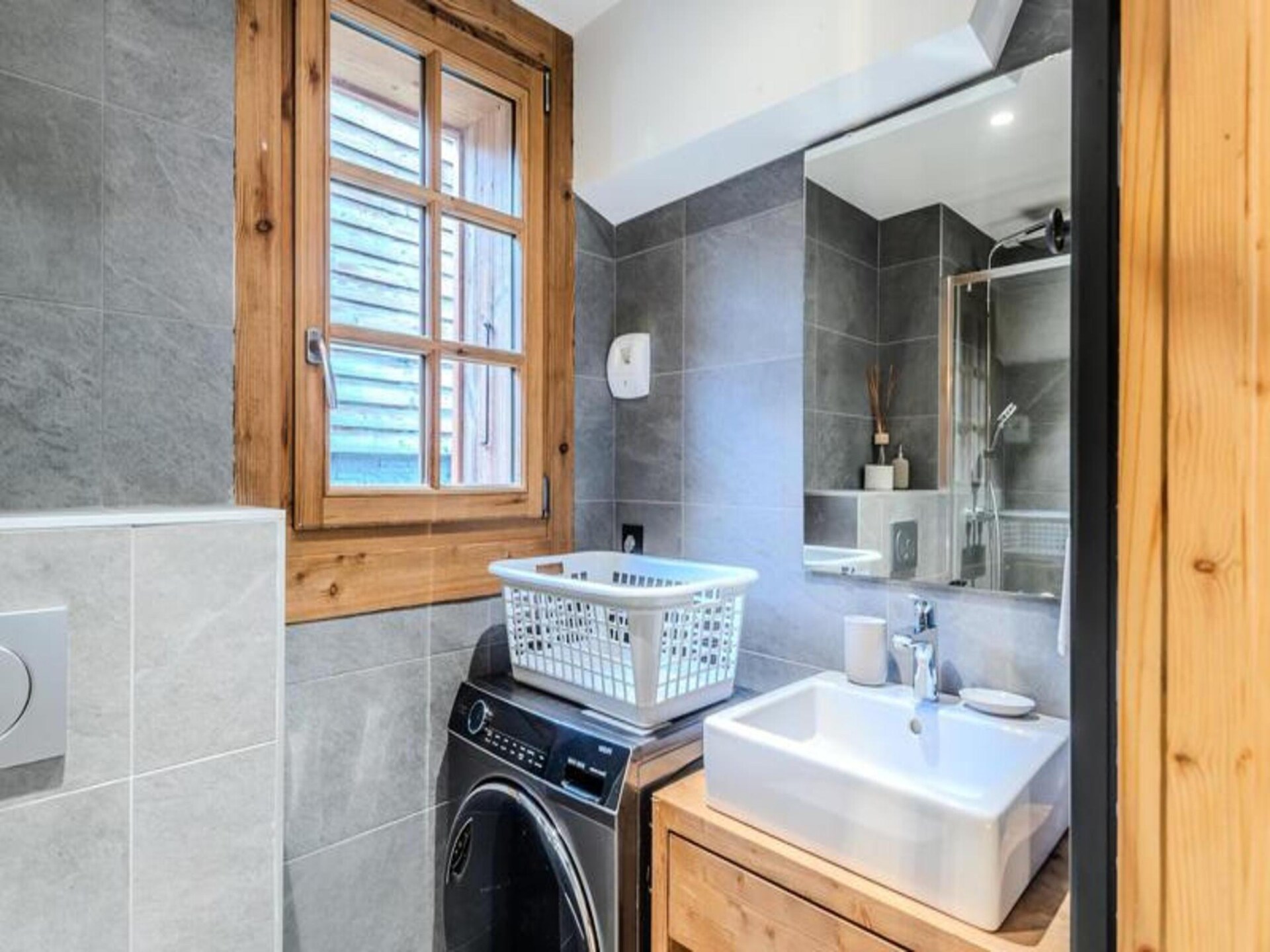 Gerenoveerd chaletappartement in het oude hart van Morzine, vlakbij de piste - foto 30