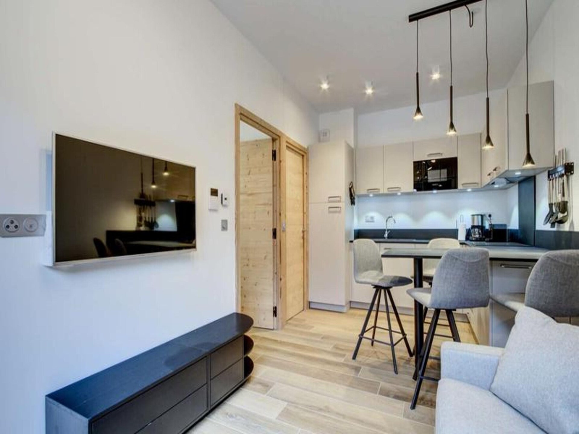 Knus appartement op 150m van de Super-Morzine gondel met parkeergarage - foto 9