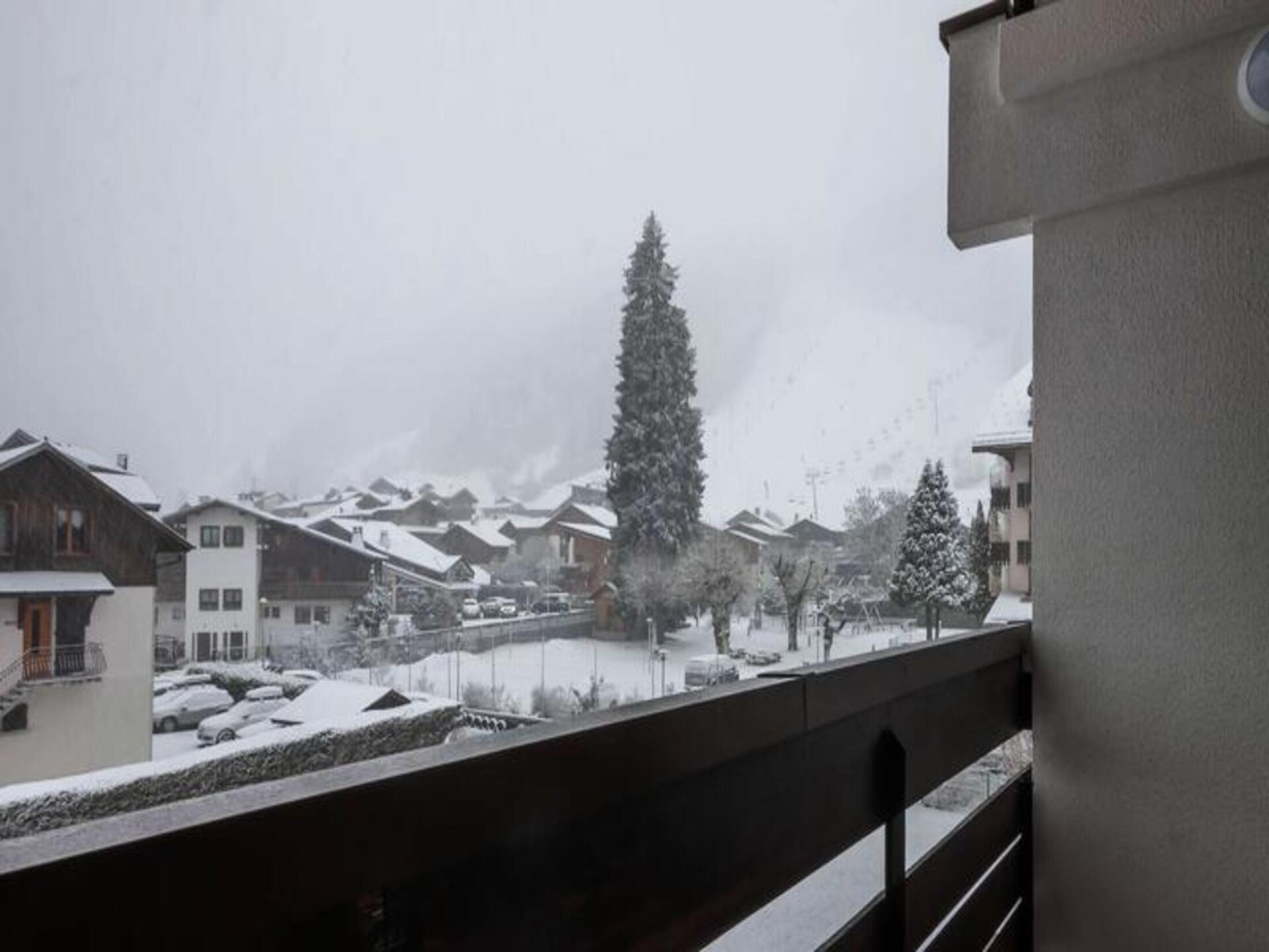 Gerenoveerd 6-persoons appartement op 200m van de skilift in Morzine - foto 16