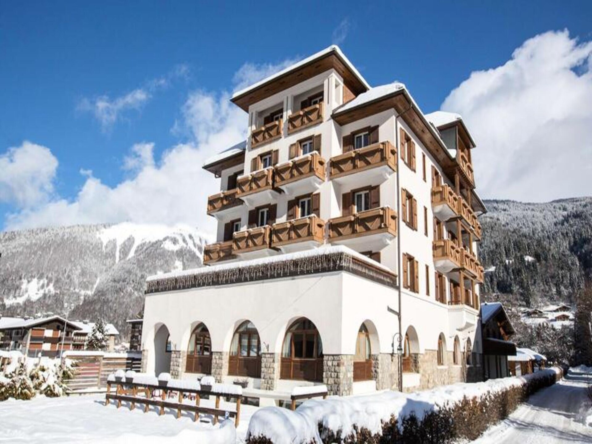Comfortabel 6-persoons appartement in Morzine, vlakbij centrum en skibus - foto 14