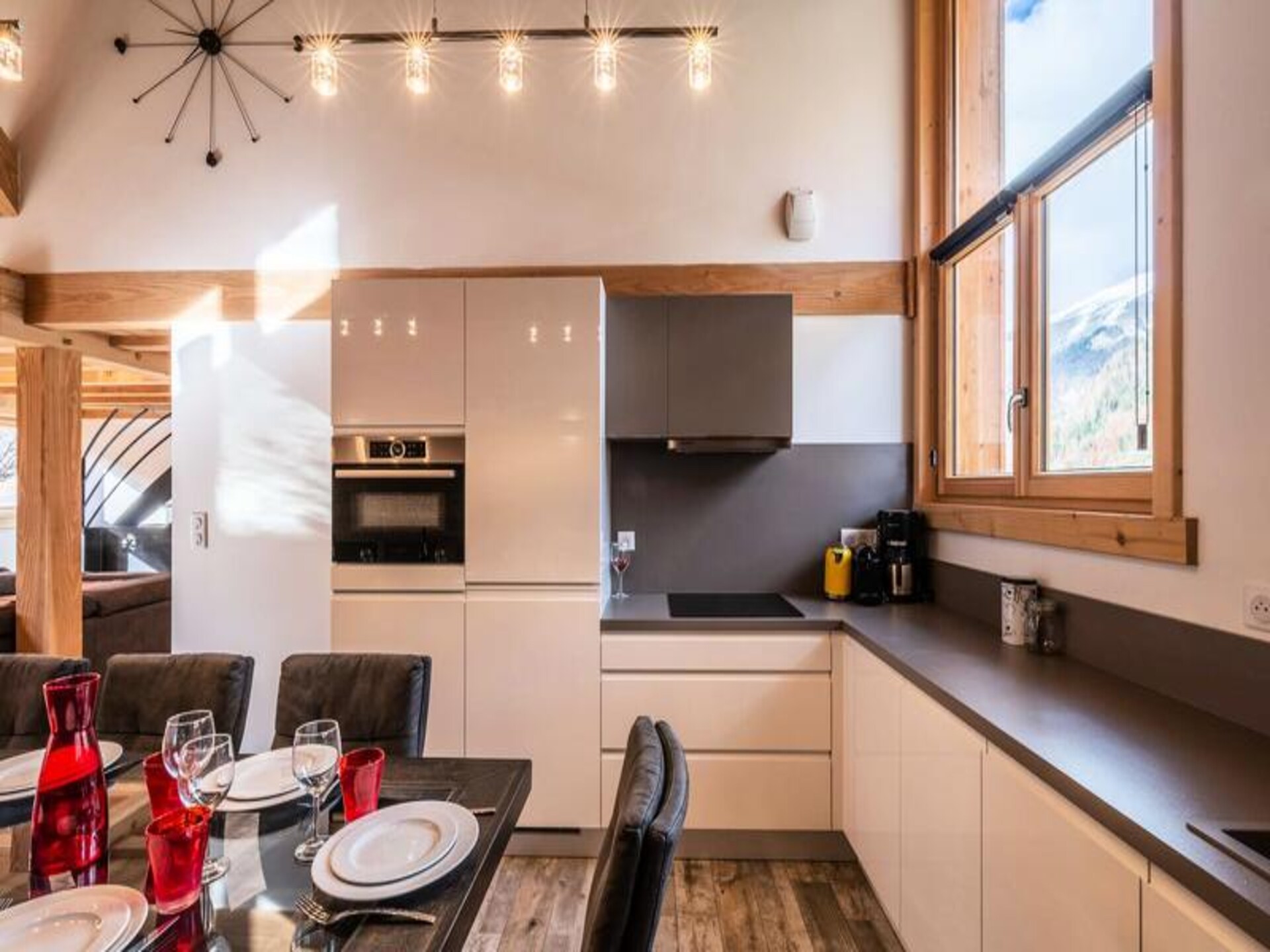 Ruim duplexappartement voor 11 personen in het hart van Morzine, vlakbij de skilift - foto 15