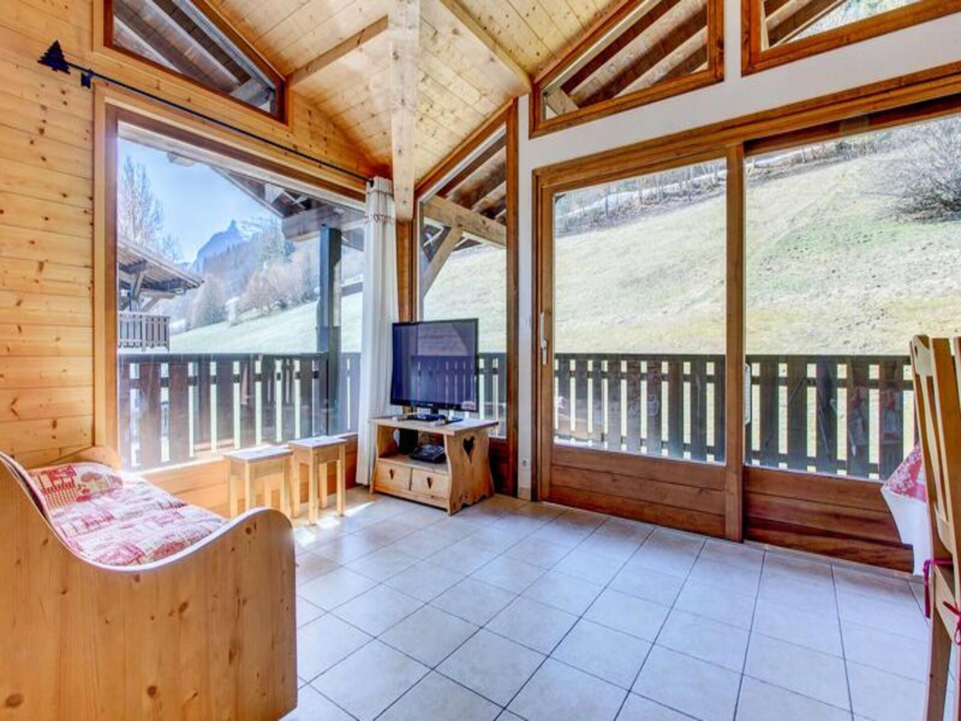 Appartement aan de piste in Morzine met groot balkon en garage - foto 15