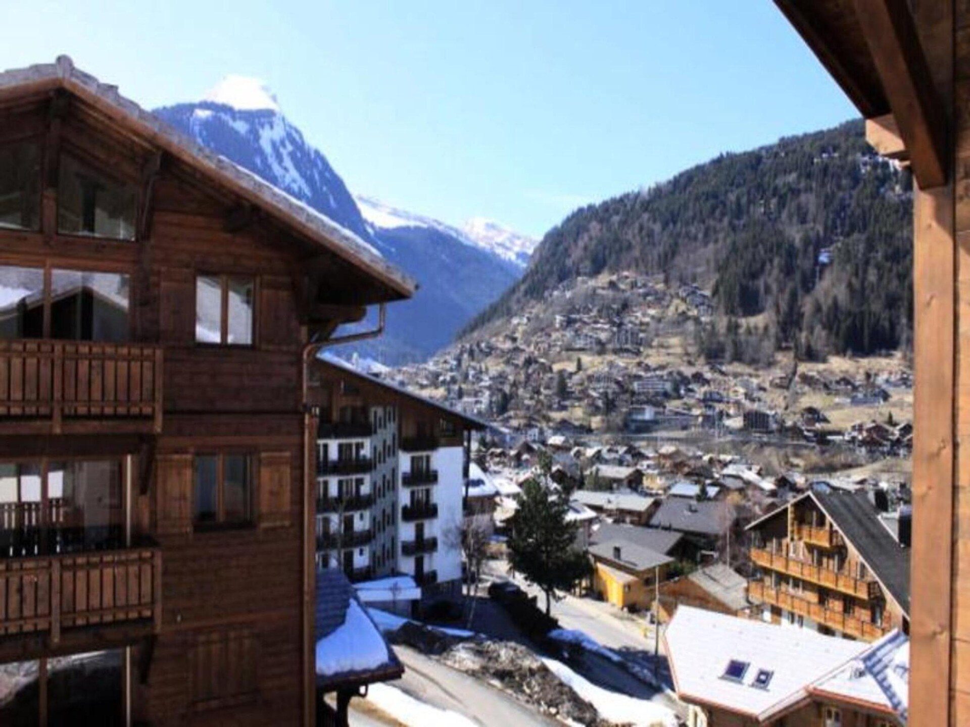 Appartement aan de piste in Morzine met groot balkon en garage - foto 35