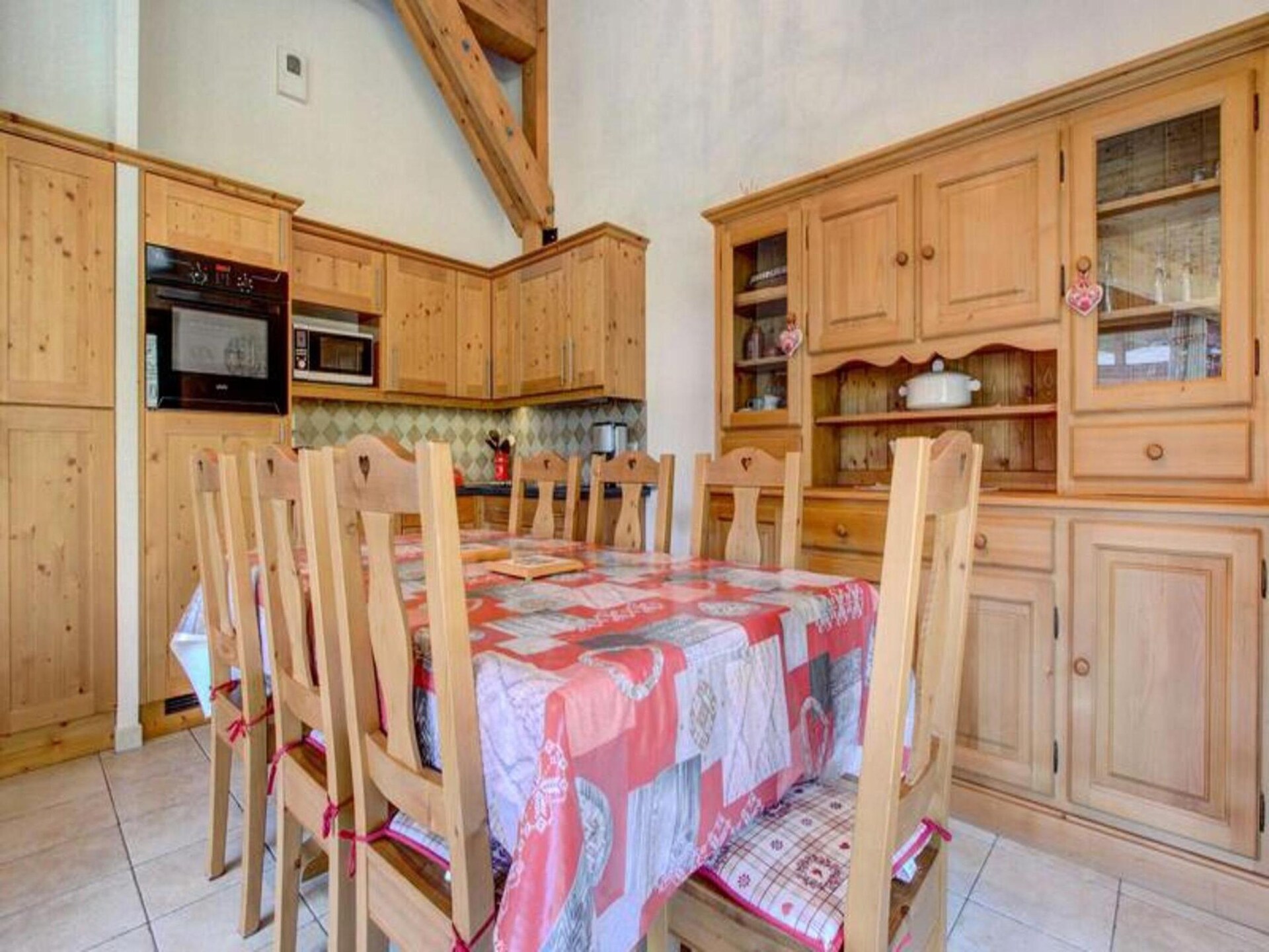 Appartement aan de piste in Morzine met groot balkon en garage - foto 8