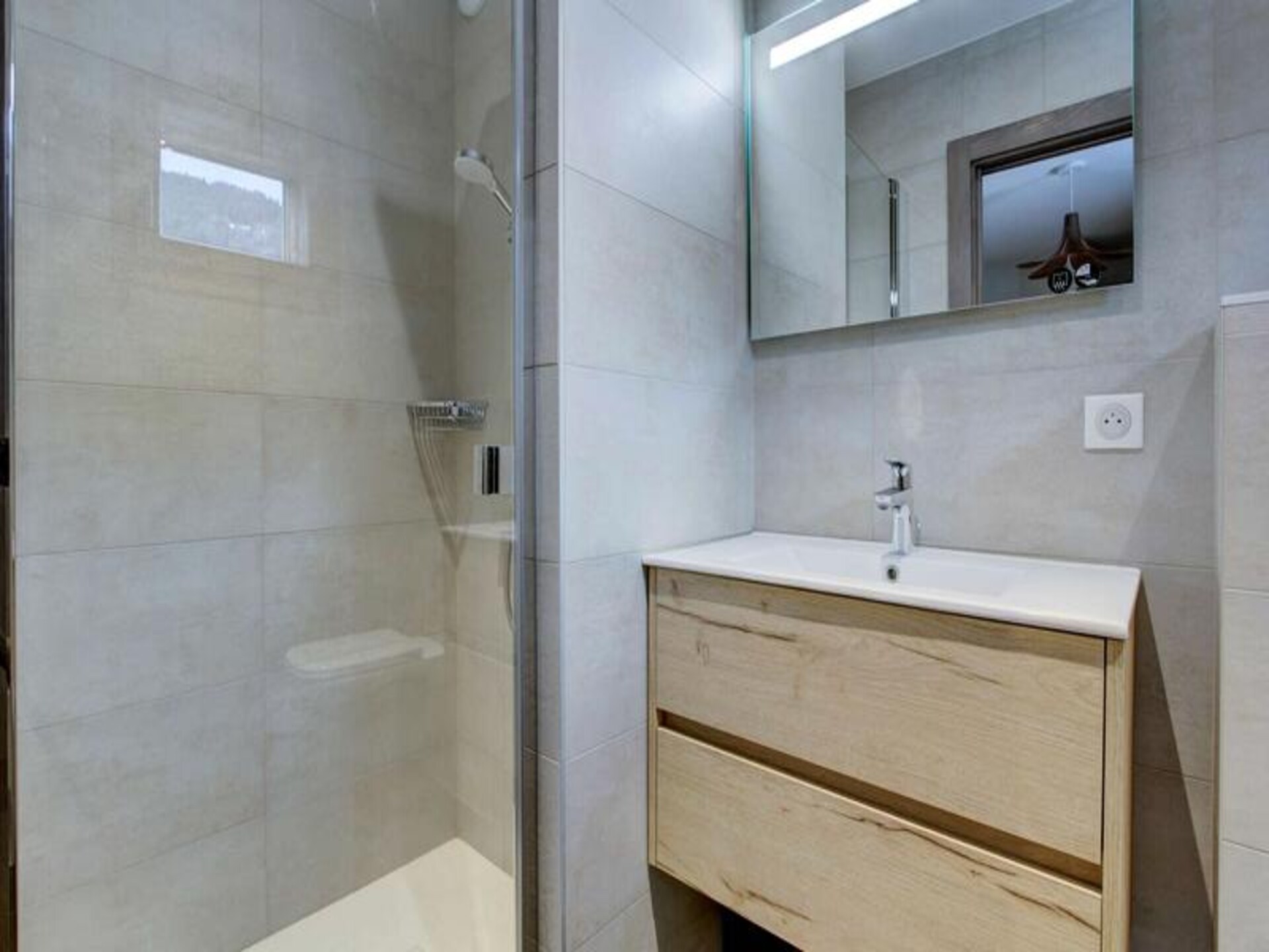 Appartement met privétuin en bergzicht in Morzine, vlakbij het centrum - foto 8