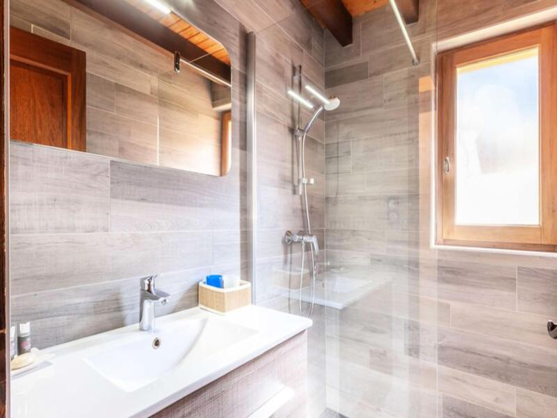 Chalet L'efanle: Knus appartement op 100m van de piste in Morzine - foto 19