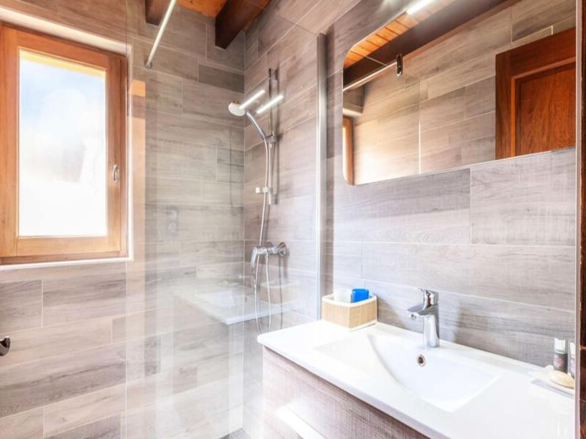 Chalet L'efanle: Knus appartement op 100m van de piste in Morzine - foto 21