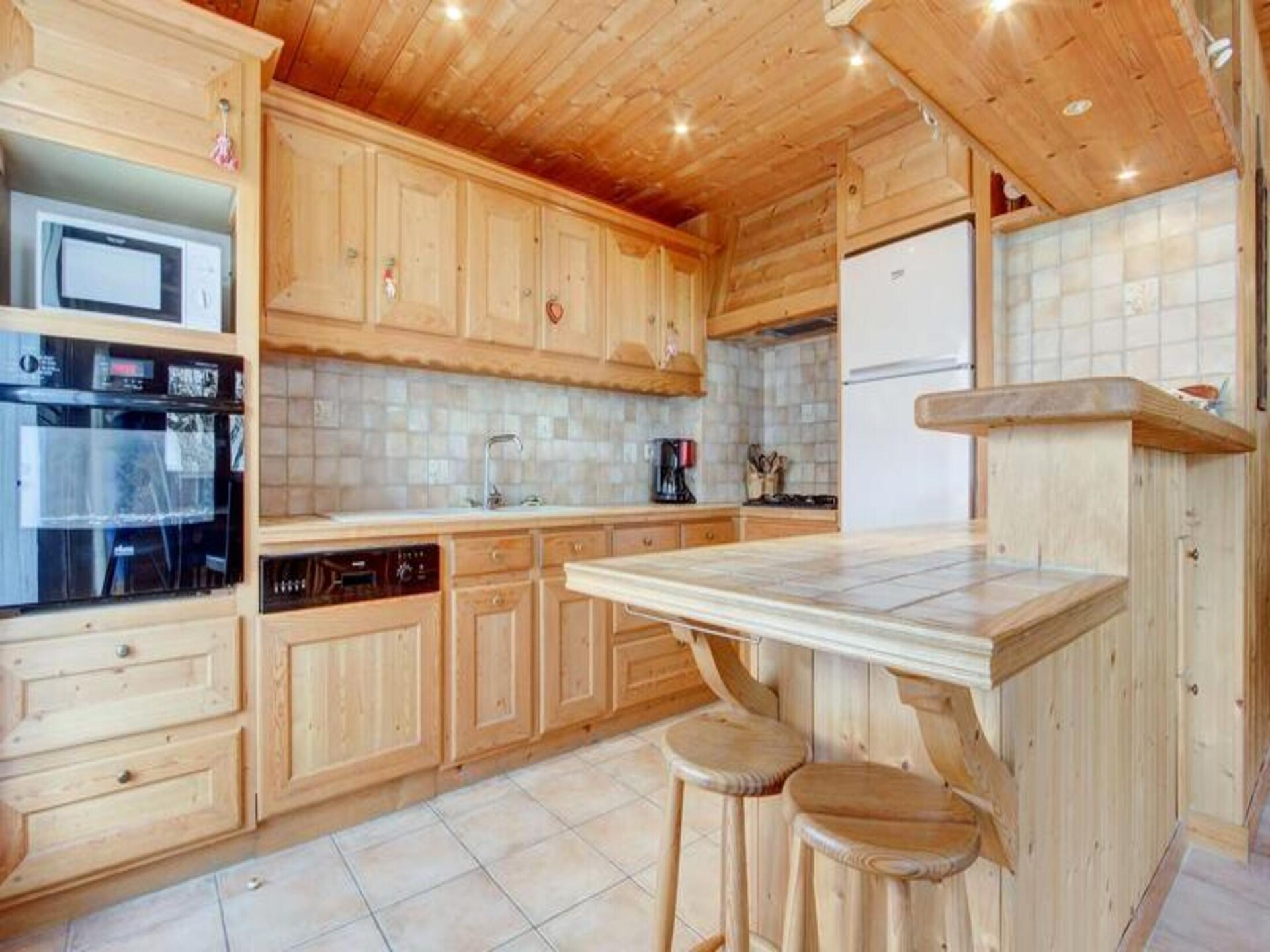 Chaletappartement in Morzine, 400m van piste Pléney, 6 pers. - foto 8