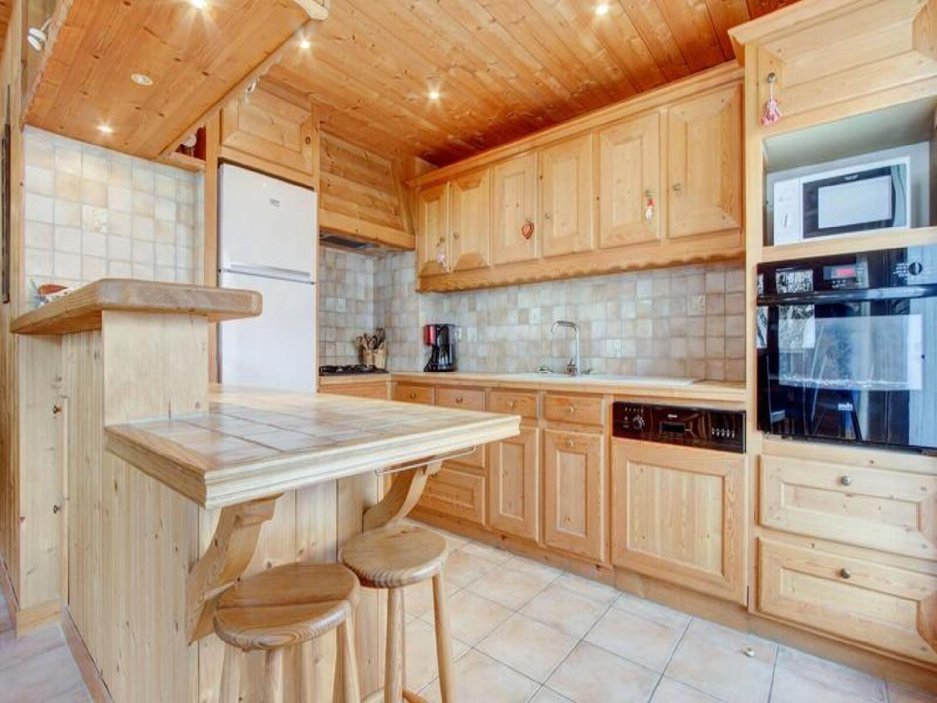 Chaletappartement in Morzine, 400m van piste Pléney, 6 pers. - foto 9