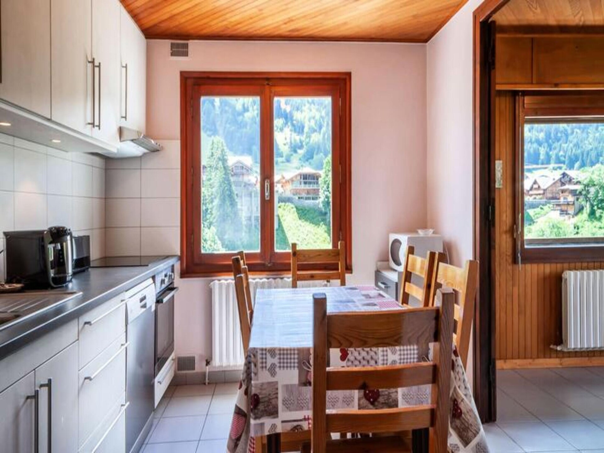Zonnig 6-persoons appartement op 450m van de Super-Morzine lift - foto 11