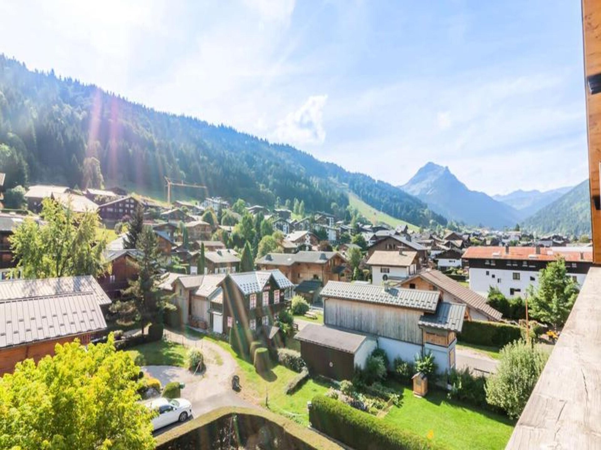 Modern 4-kamerappartement in hartje Morzine met skibus op 20 meter - foto 4