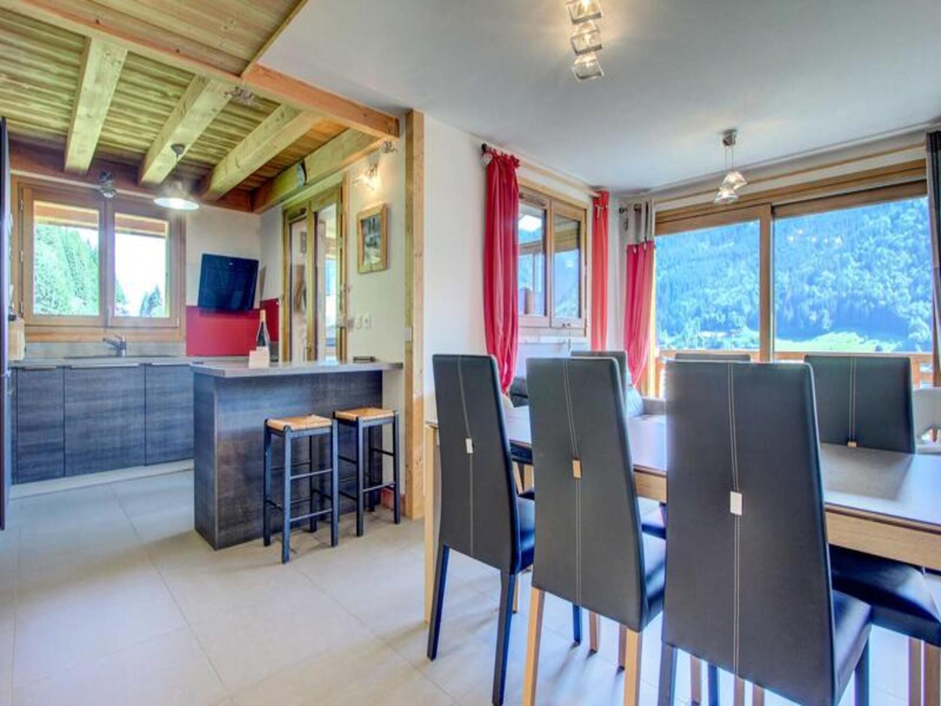 Luxe appartement aan de piste in Morzine met balkon en garage - foto 12