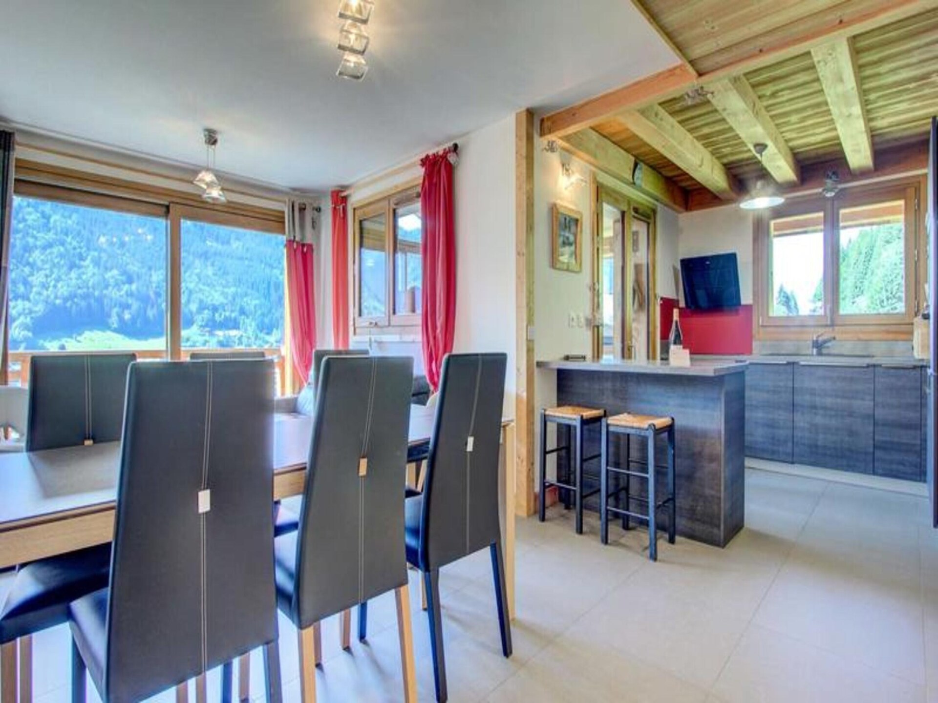 Luxe appartement aan de piste in Morzine met balkon en garage - foto 13