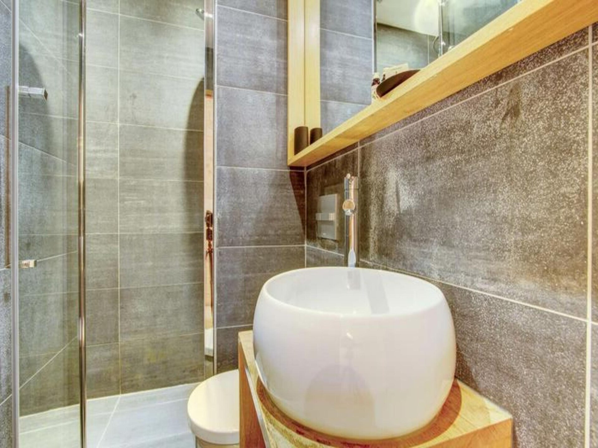 Stijlvol 4-sterrenappartement met groot terras, vlakbij de skilift in Morzine - foto 21