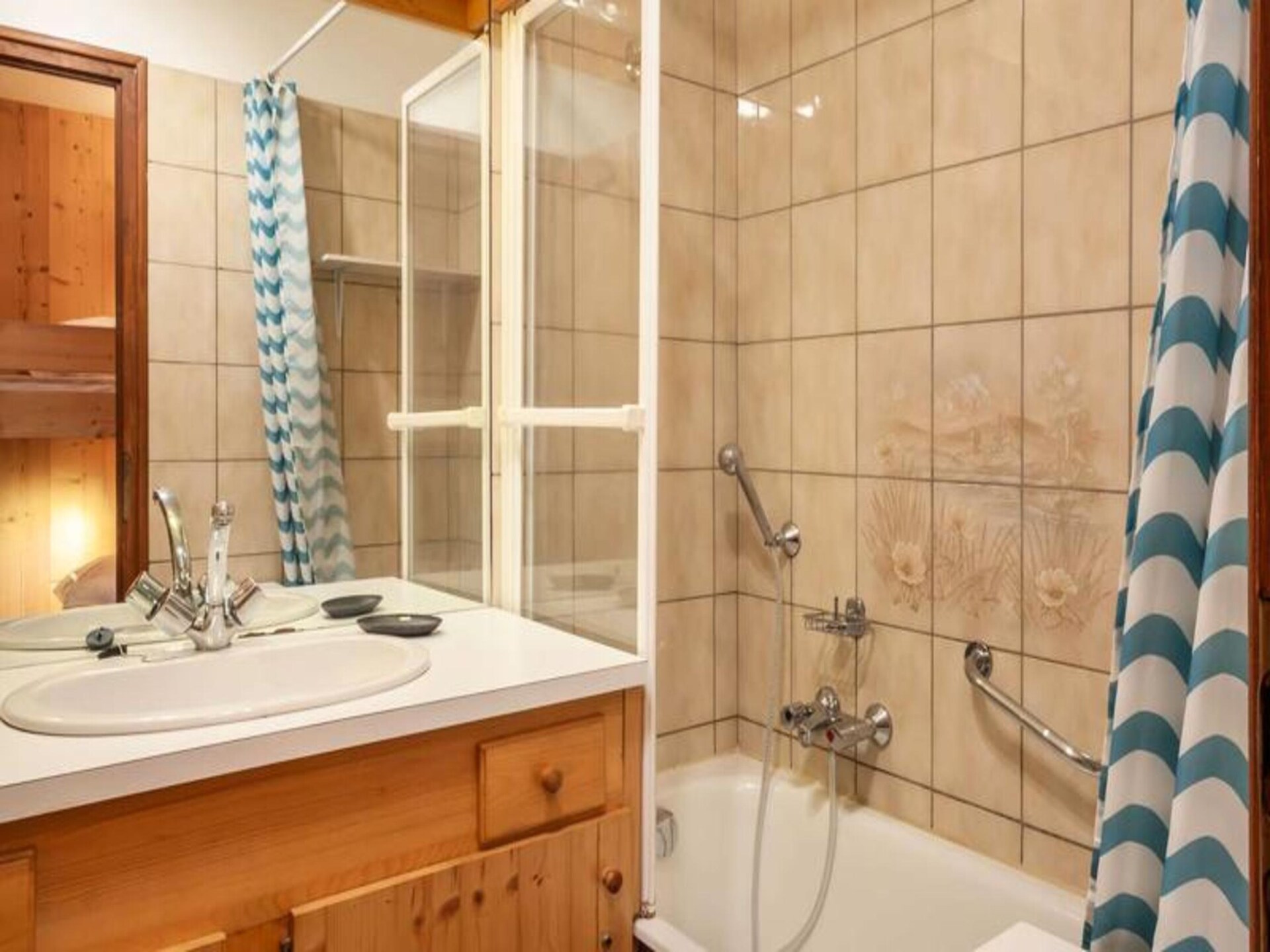 Gerenoveerde studio in Morzine, vlakbij de pistes en het centrum - foto 20