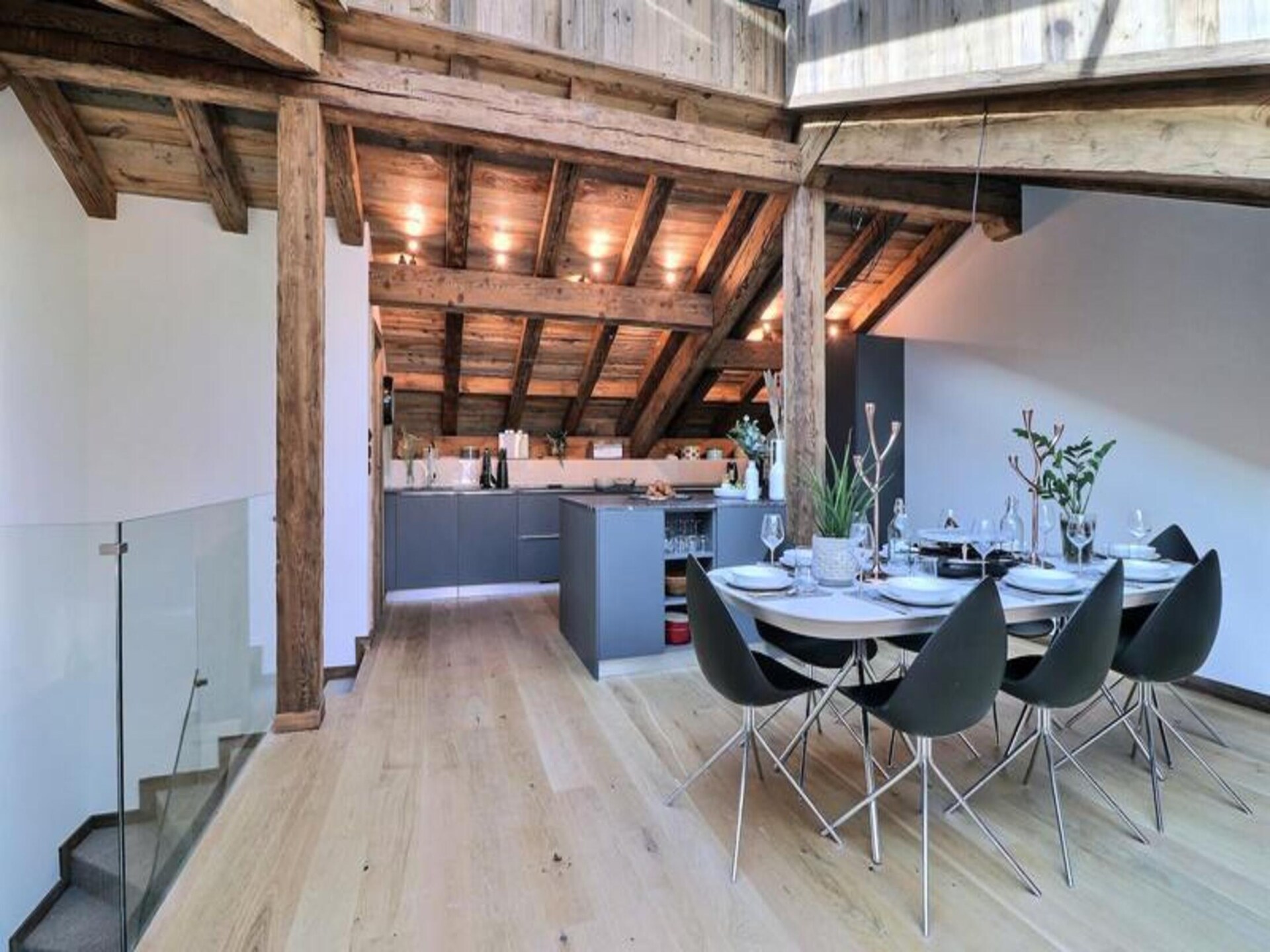 Ruim triplex appartement met jacuzzi in het hart van Morzine - foto 27
