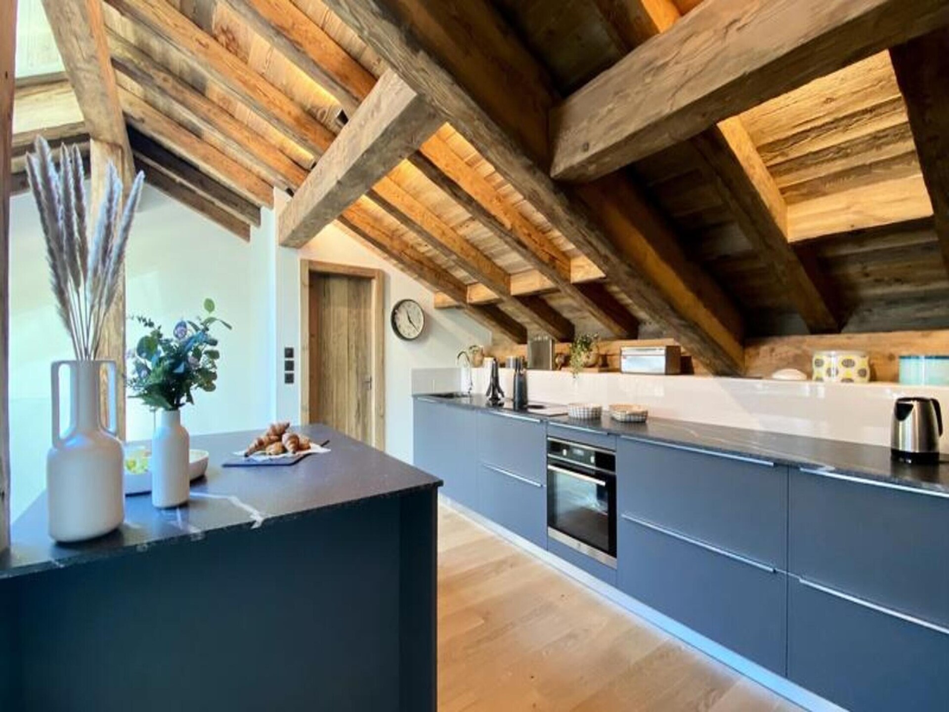 Ruim triplex appartement met jacuzzi in het hart van Morzine - foto 18