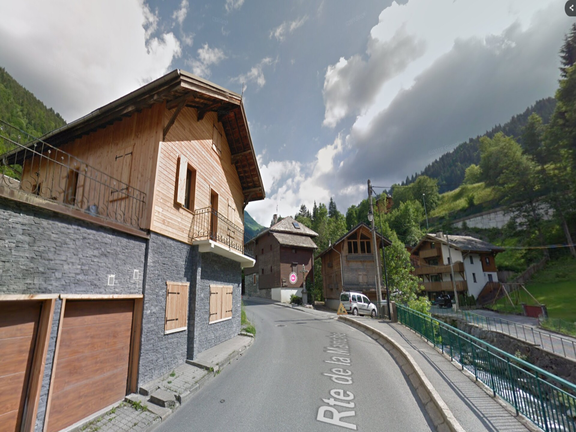 Ruim triplex appartement met jacuzzi in het hart van Morzine - foto 29