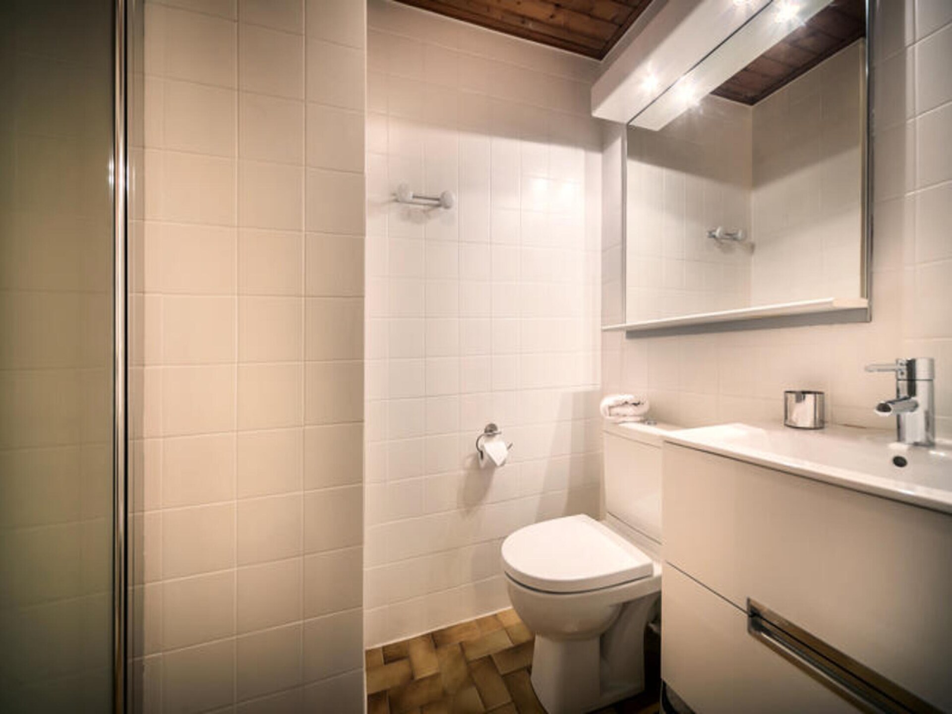 Résidence Morzna: ruim 6-persoonsappartement in hartje Morzine met open haard - foto 23
