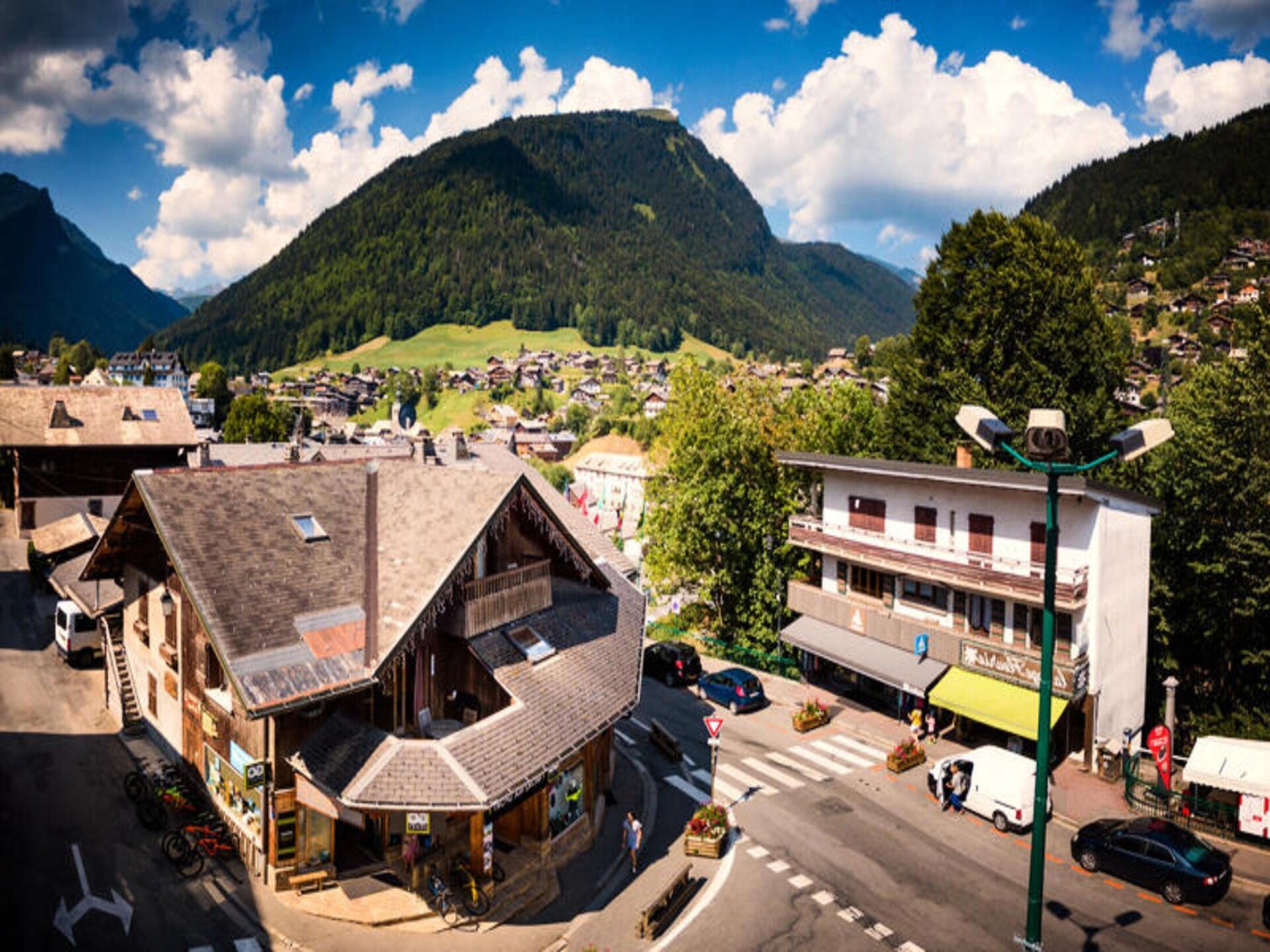 Résidence Morzna: ruim 6-persoonsappartement in hartje Morzine met open haard - foto 10