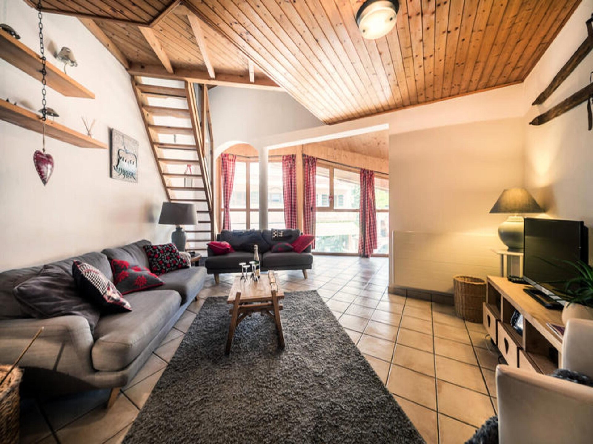 Résidence Morzna: ruim 6-persoonsappartement in hartje Morzine met open haard - foto 14