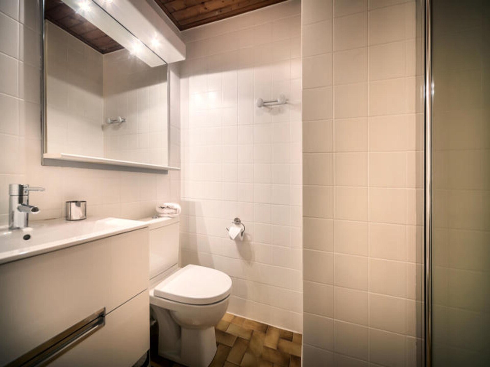 Résidence Morzna: ruim 6-persoonsappartement in hartje Morzine met open haard - foto 24