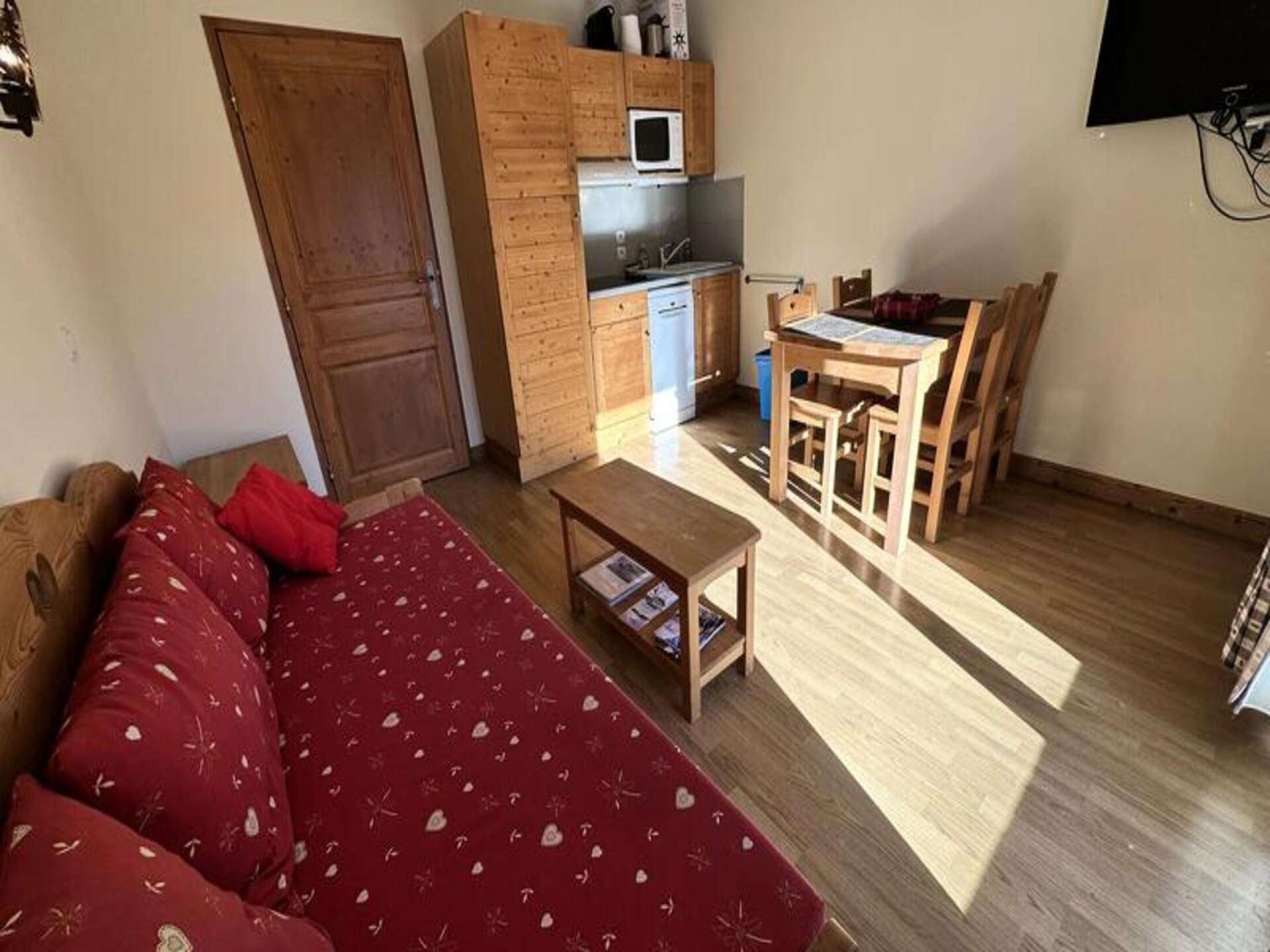 Knus appartement voor 4 op de hoogten van Vars met zwembad en bergzicht - foto 9