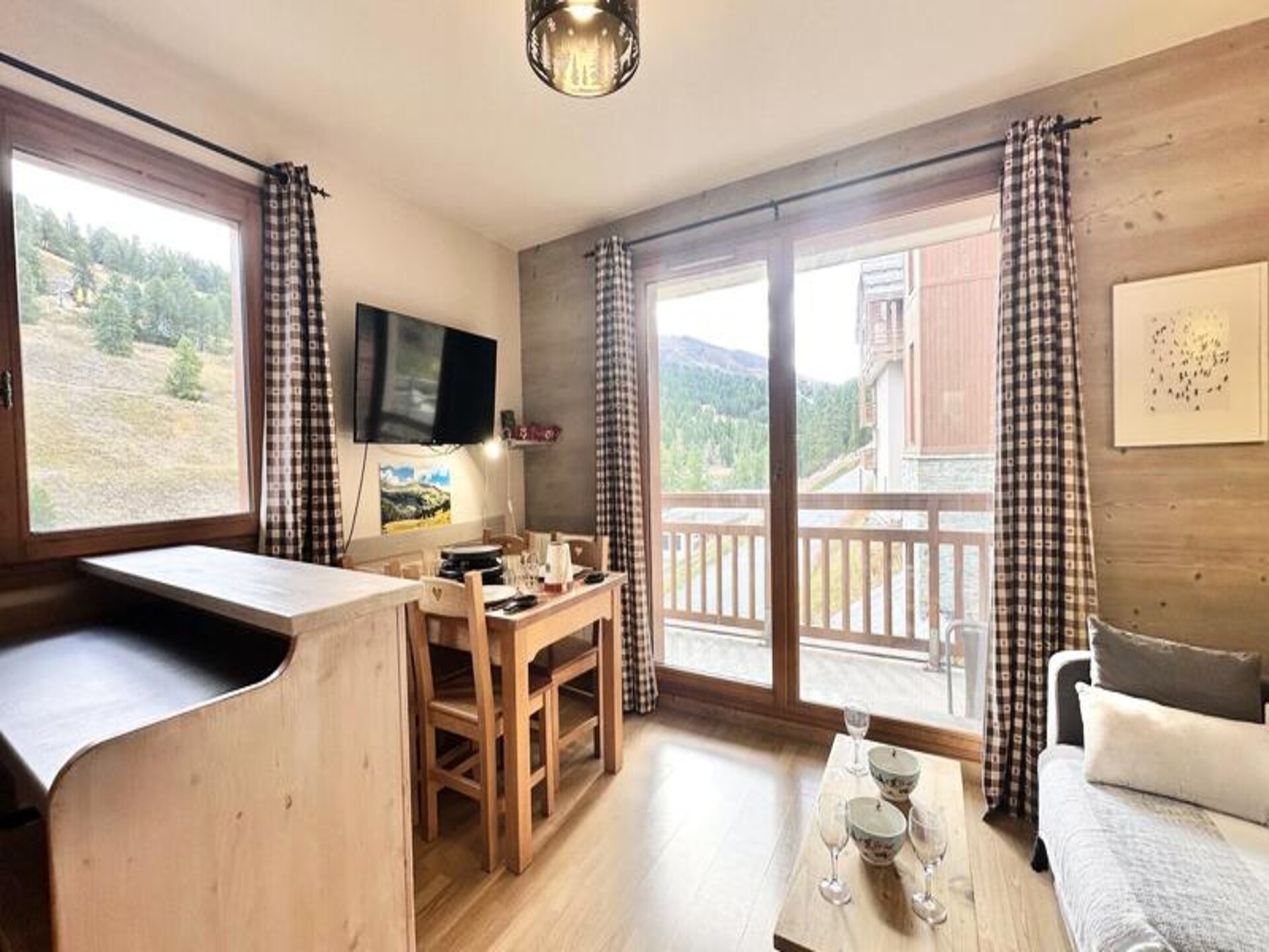 Hoekappartement met balkon en zwembad, vlakbij de pistes in Vars - foto 8
