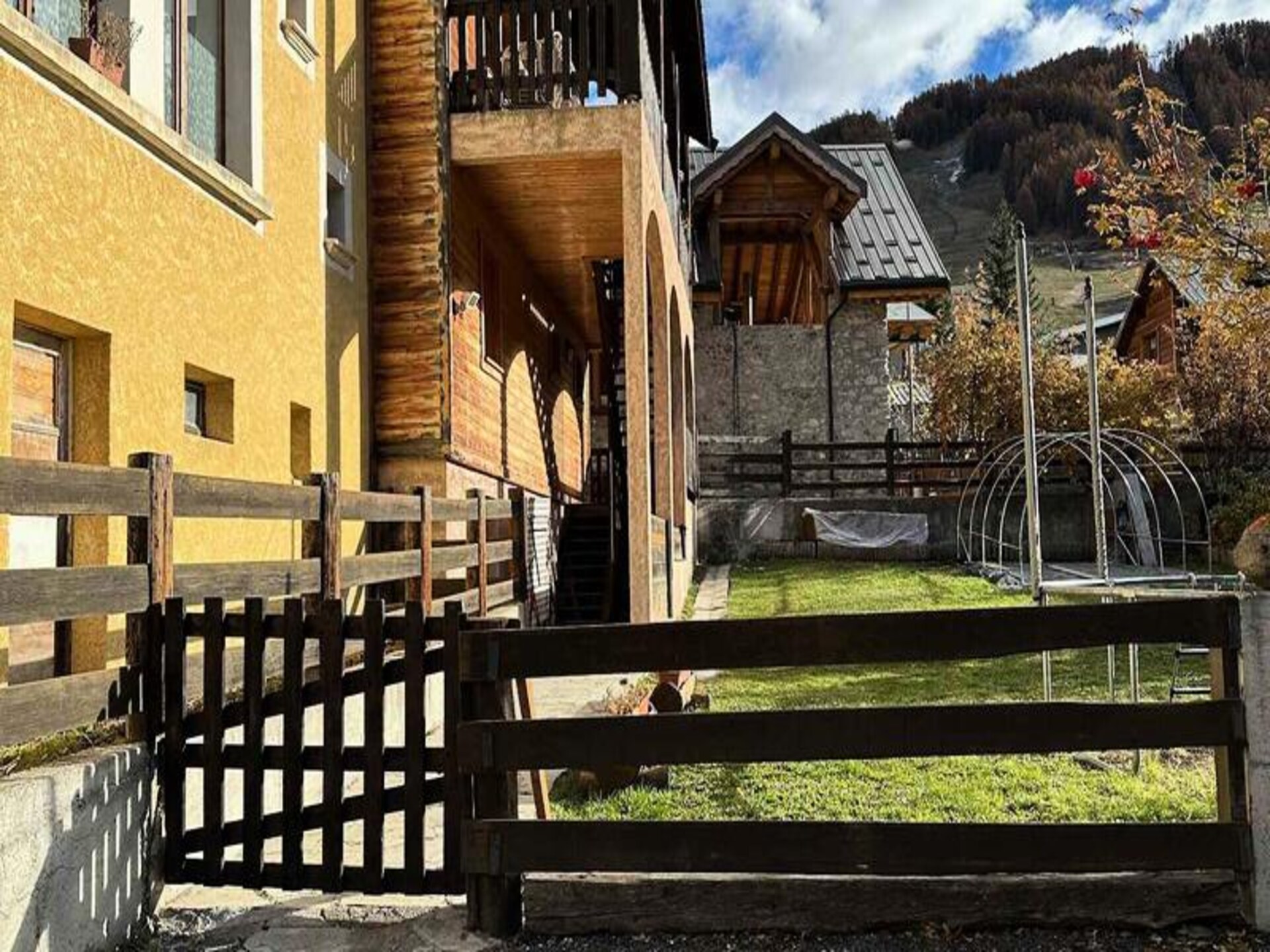 Ruim 10-persoons appartement met bergzicht in Vars Sainte Marie - foto 1
