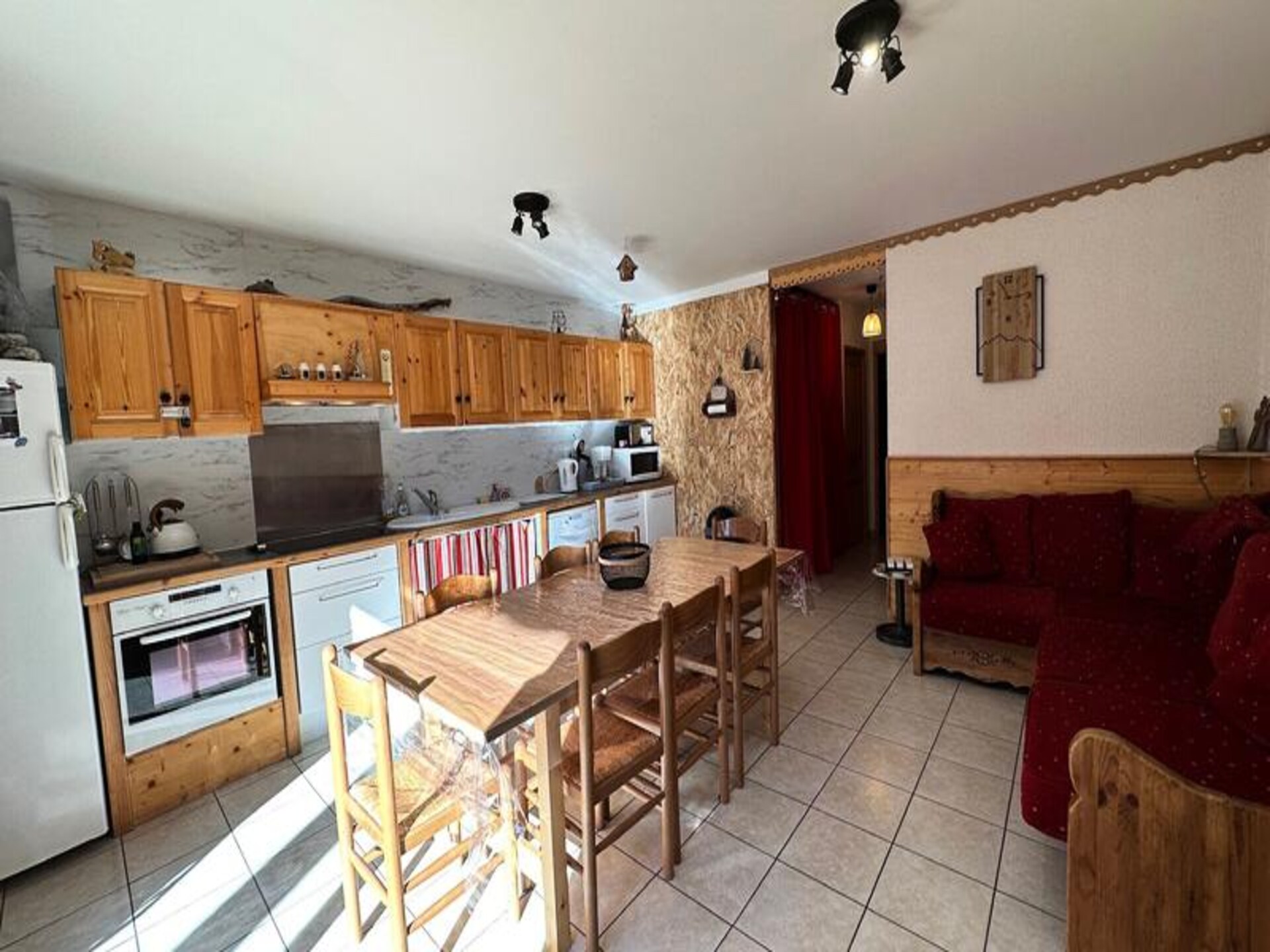Ruim 10-persoons appartement met bergzicht in Vars Sainte Marie - foto 13