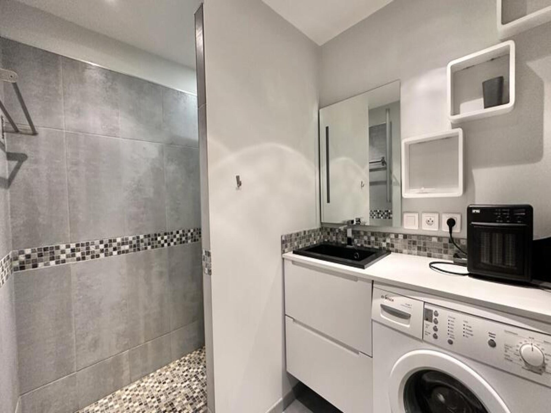 Ruim appartement voor 6 personen op ski-in/ski-locatie in Vars - foto 4