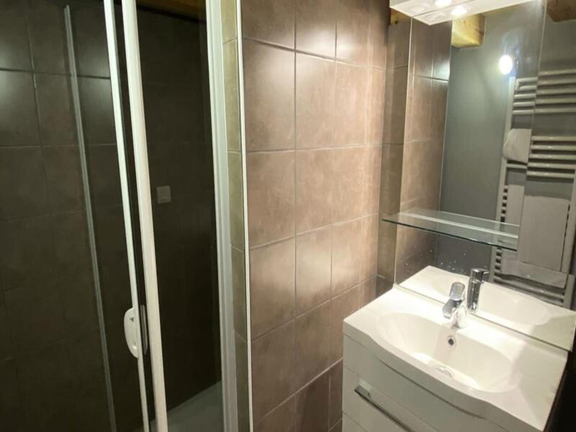 Appartement 6p in het hart van Vars, direct aan de piste - foto 9